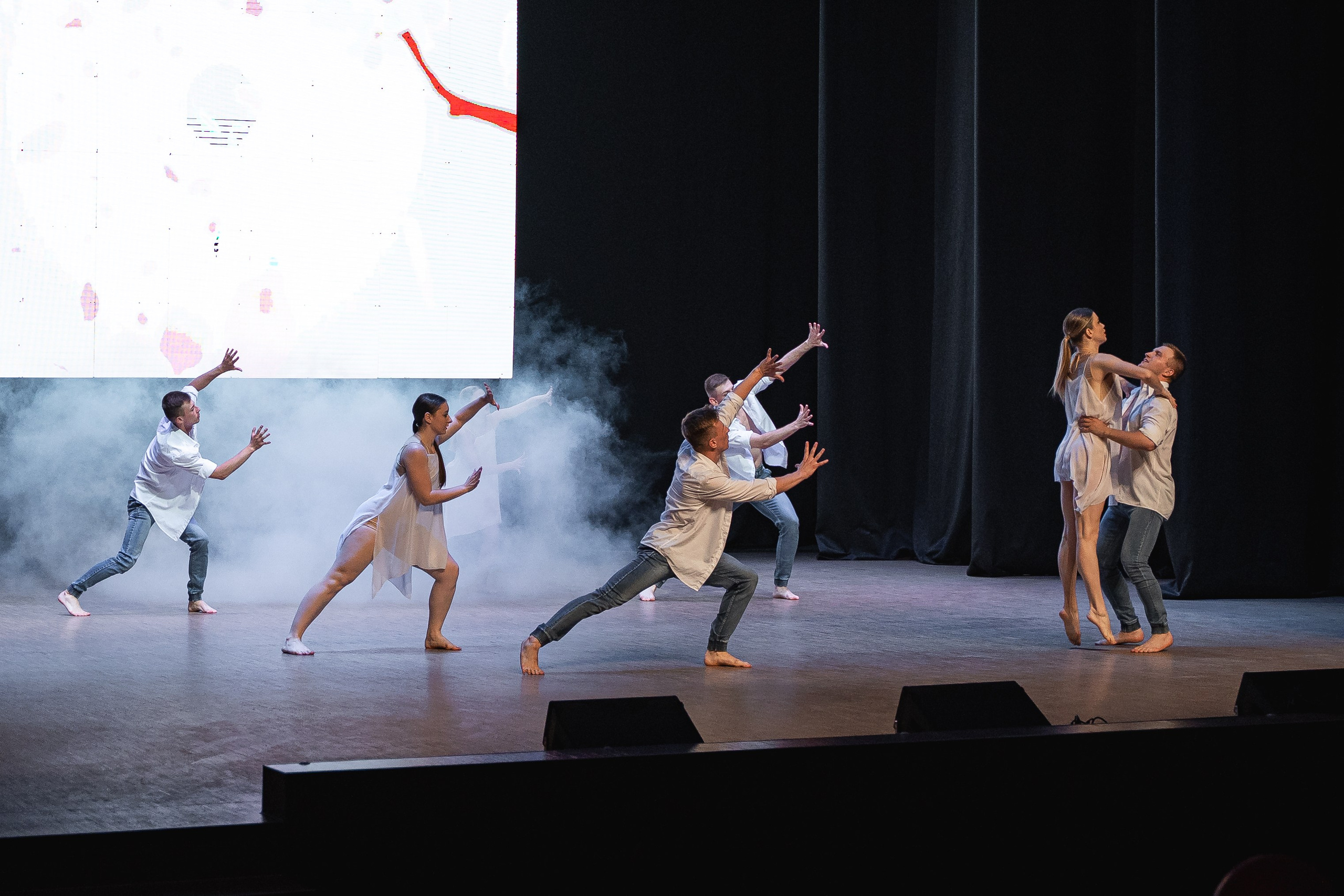 Отчётный концерт танцевально-спортивного клуба «PULSE». Портретный и репортажный фотограф в Воронеже: Анастасия Пузикова