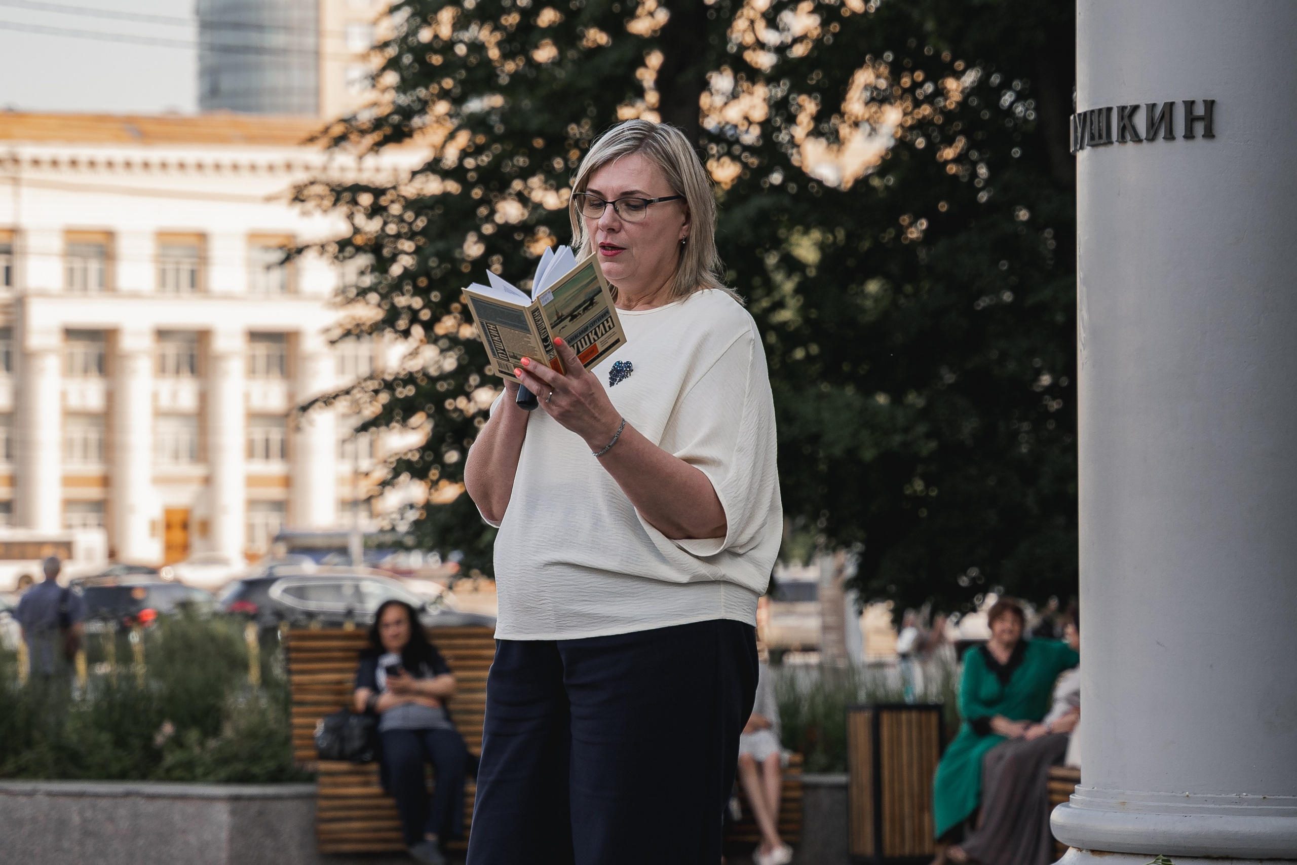 Закрытие фестиваля «Деньпоэзии Фест». Портретный и репортажный фотограф в Воронеже: Анастасия Пузикова