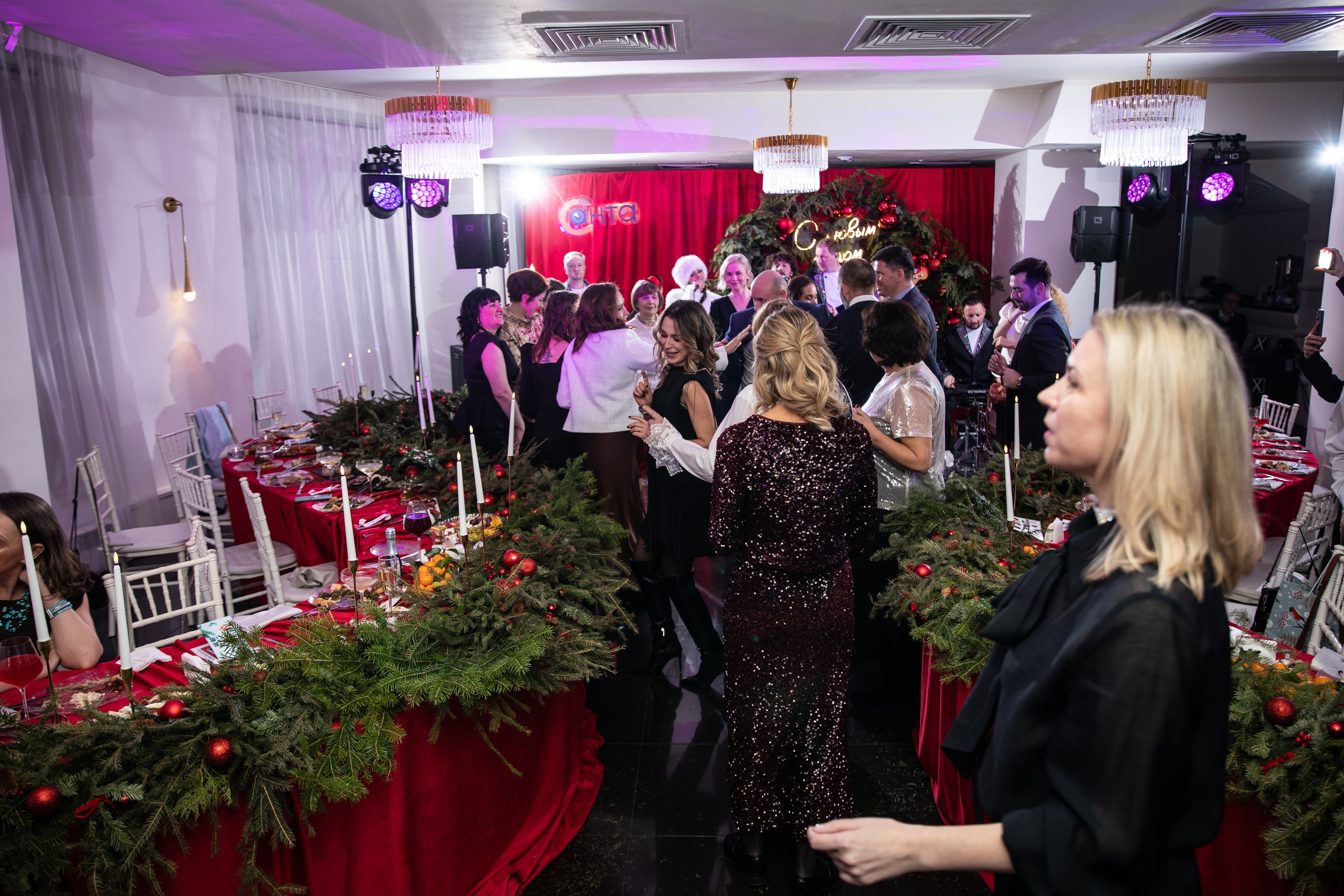 Корпортатив Санта. Amore ore. Репортажный и свадебный фотограф в Челябинске Елисеев Павел