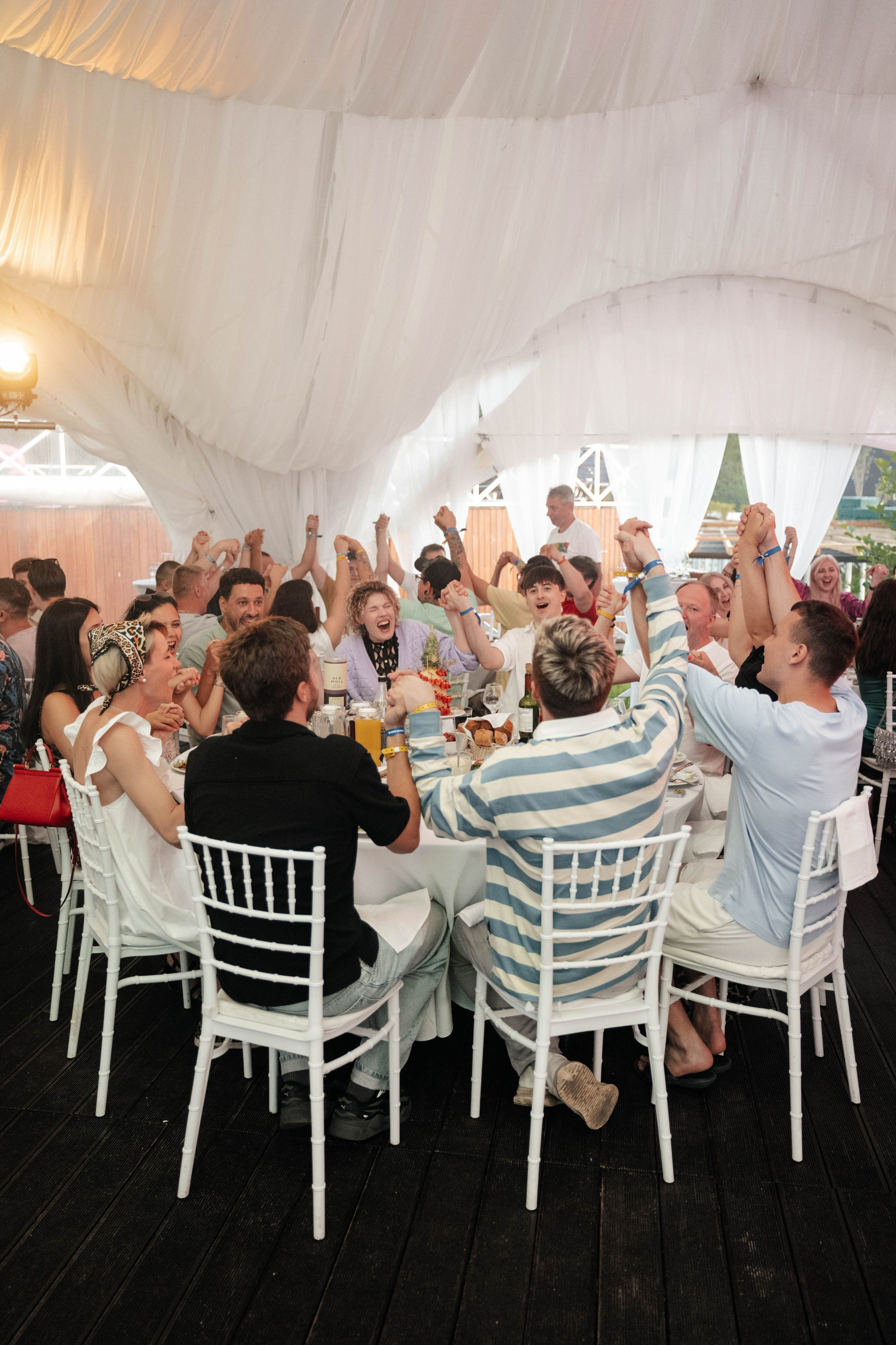 Бери заряд. Свадебный фотограф Москва Александра Аверкова