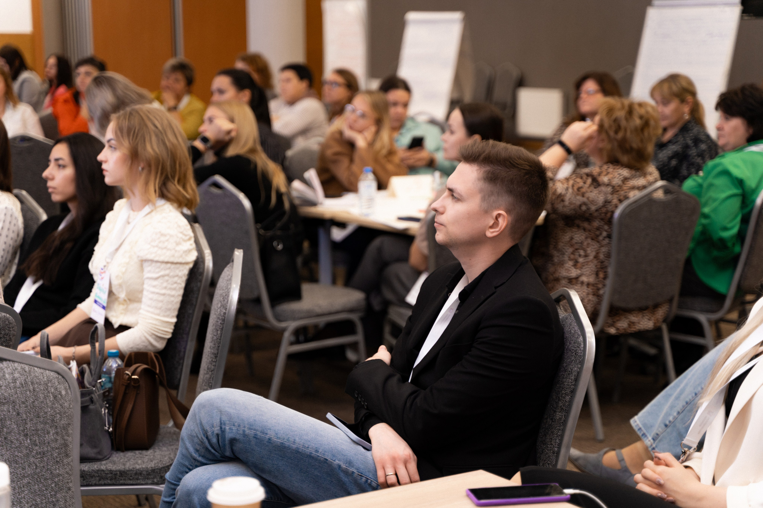 Окружной семинар в сфере профилактики от Росмолодежи в Амаксе 2024. Фотограф Надежда Погребняк | Рязань | Москва