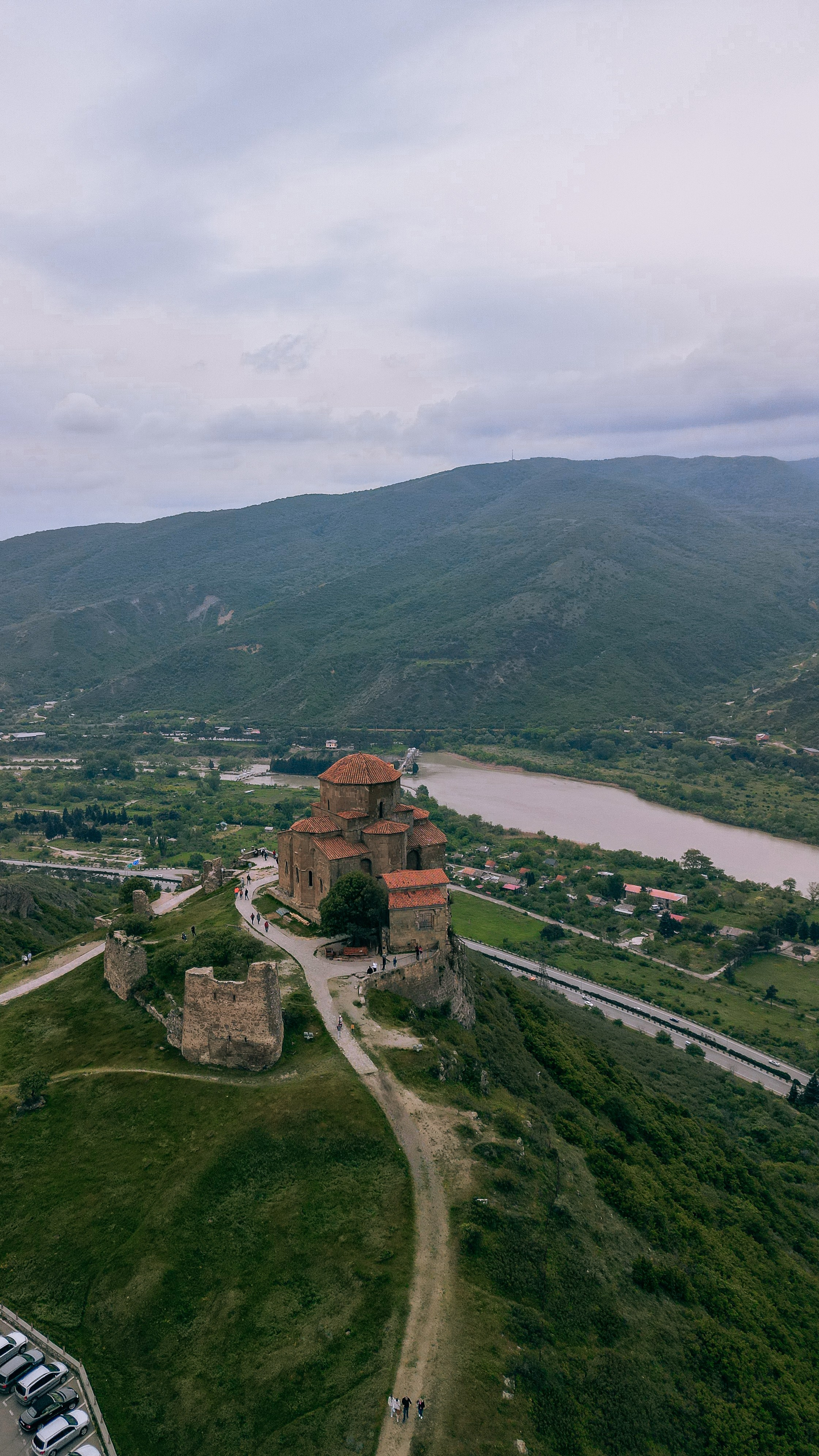 Грузия 2023. Человек с фотокамерой