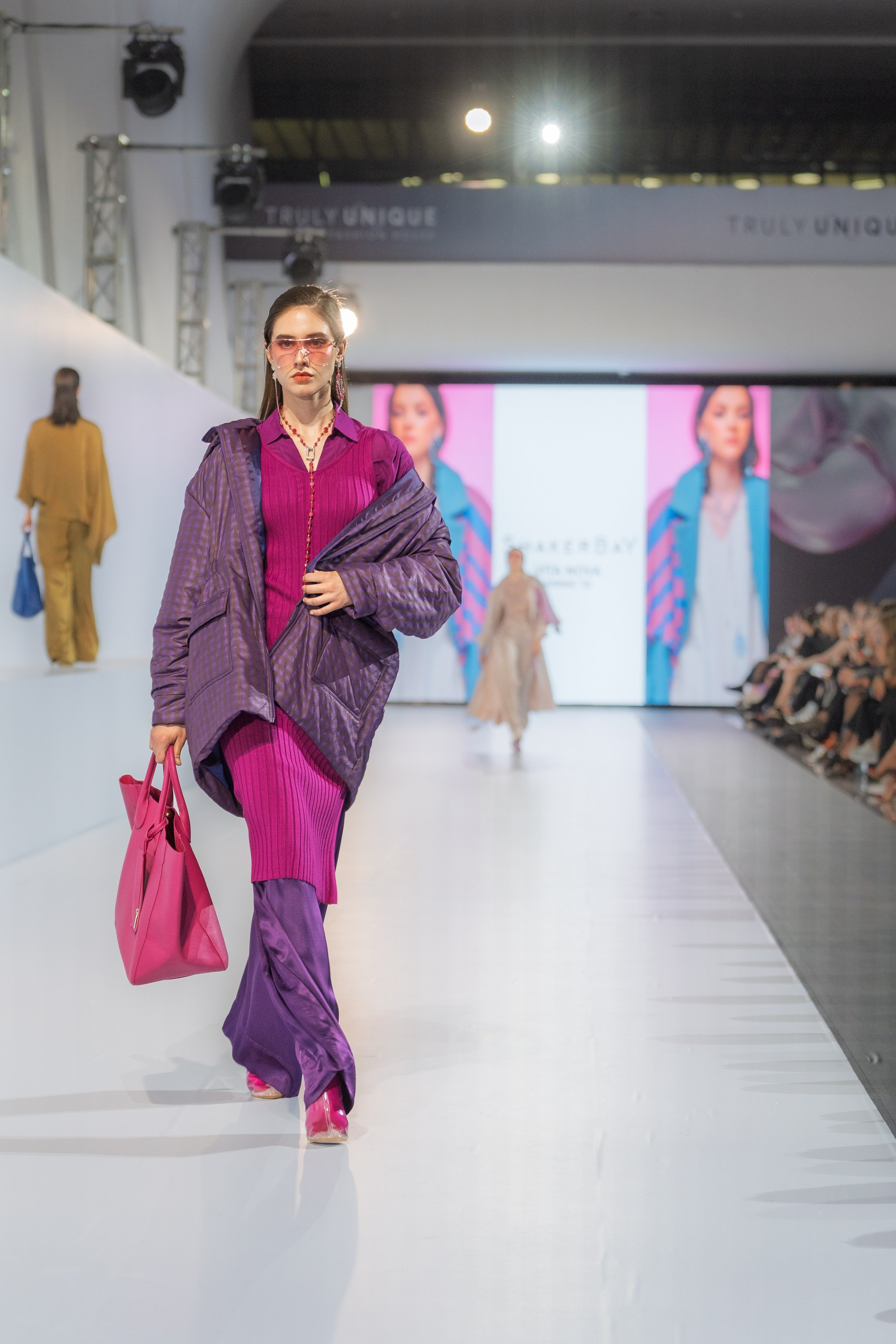 Shakerbay Vita Nova. Сайт Алматинского НЮ АРТ, будуар и фэшн фотографа Дениса Карпенко