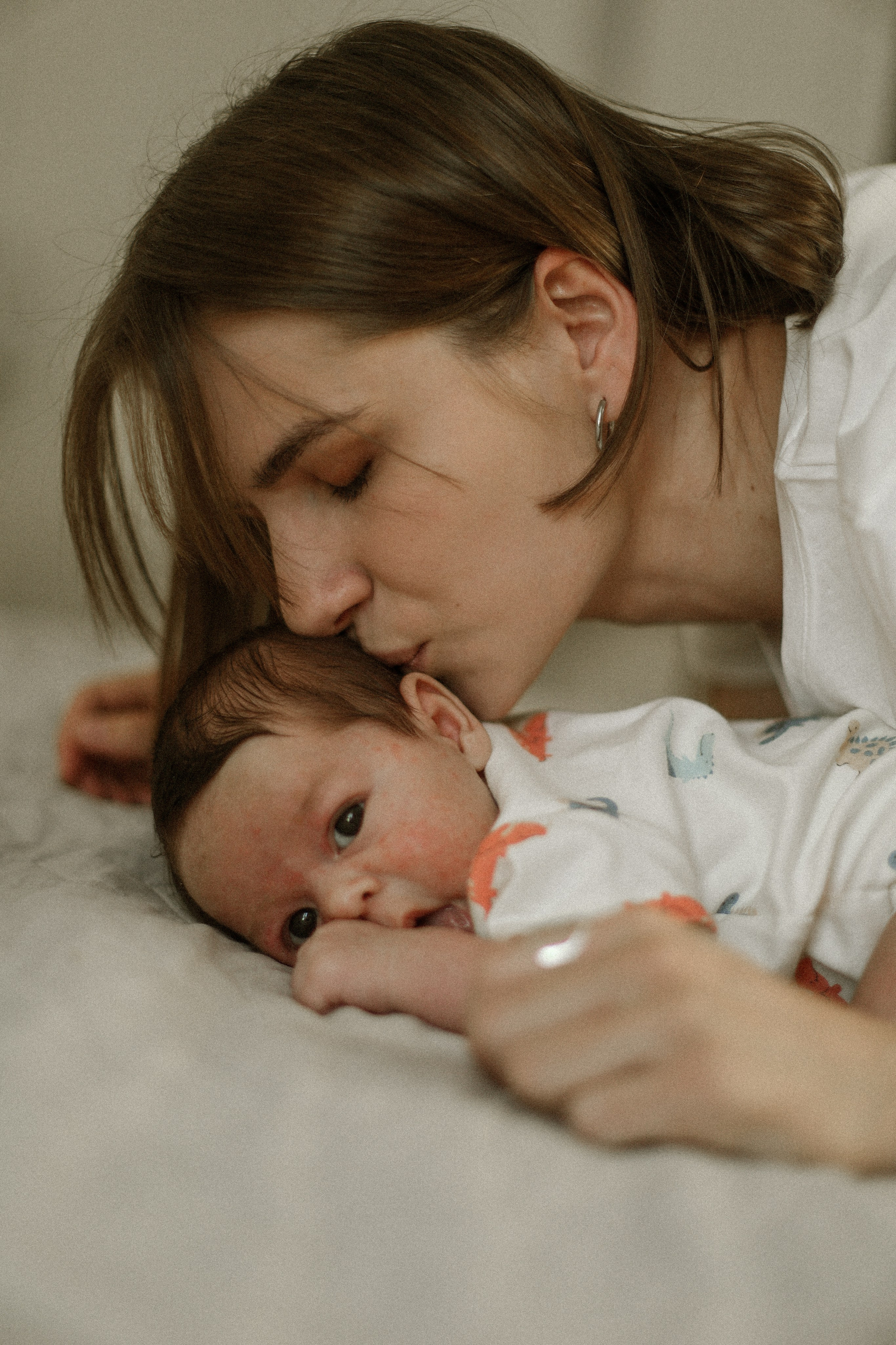 Домашняя семейная съёмка сестер. Свадебный фотограф FOTOKEYT