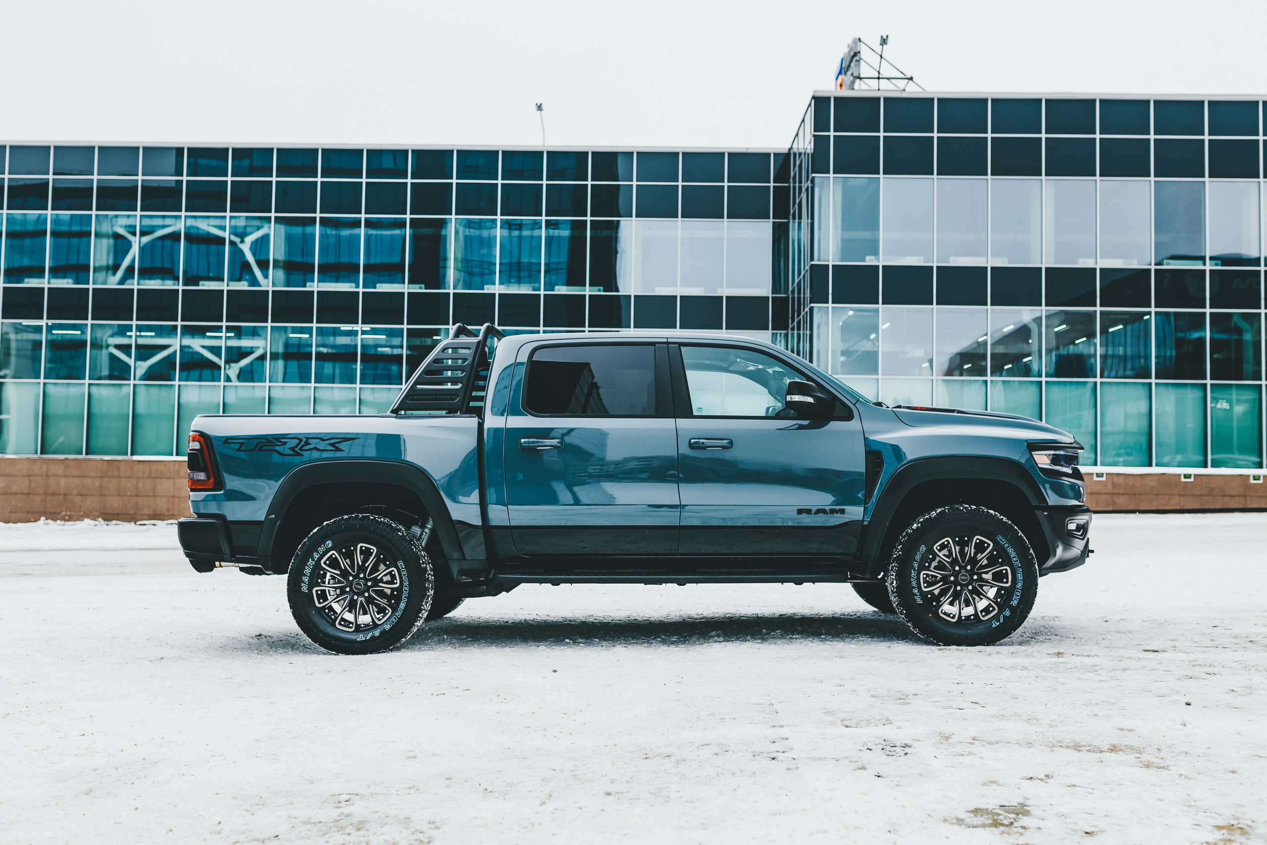 Автомобили и не только. Фотограф в Санкт-Петербурге Дмитрий Брусс