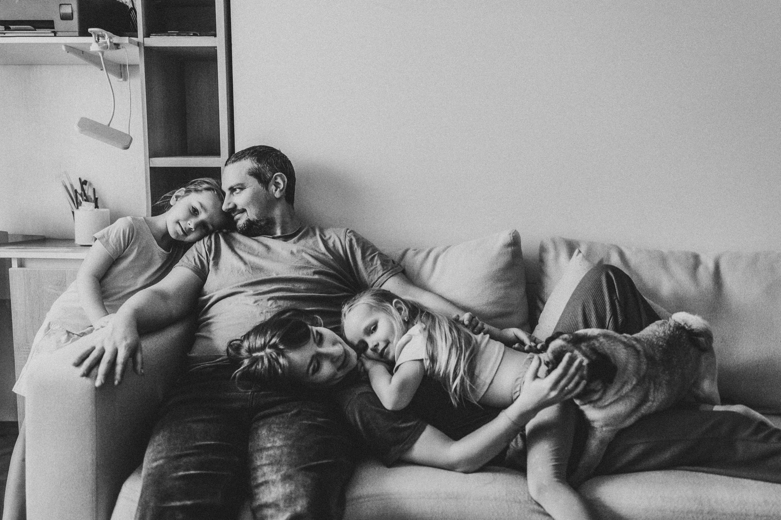 Уютная домашняя фотосессия Любы Димы Веры и Алины. Детский, семейный и ньюборн фотограф в Москве Юлия Шуарт