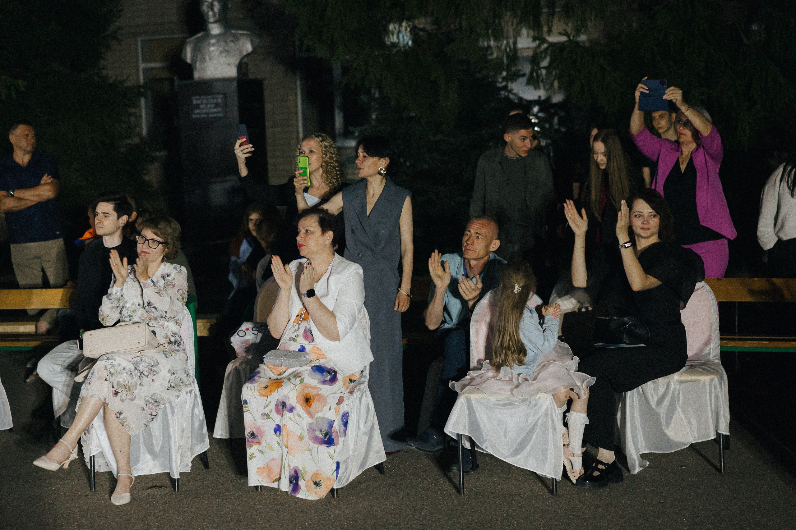 Вручение аттестатов. Свадебный фотограф Роман Еремеев