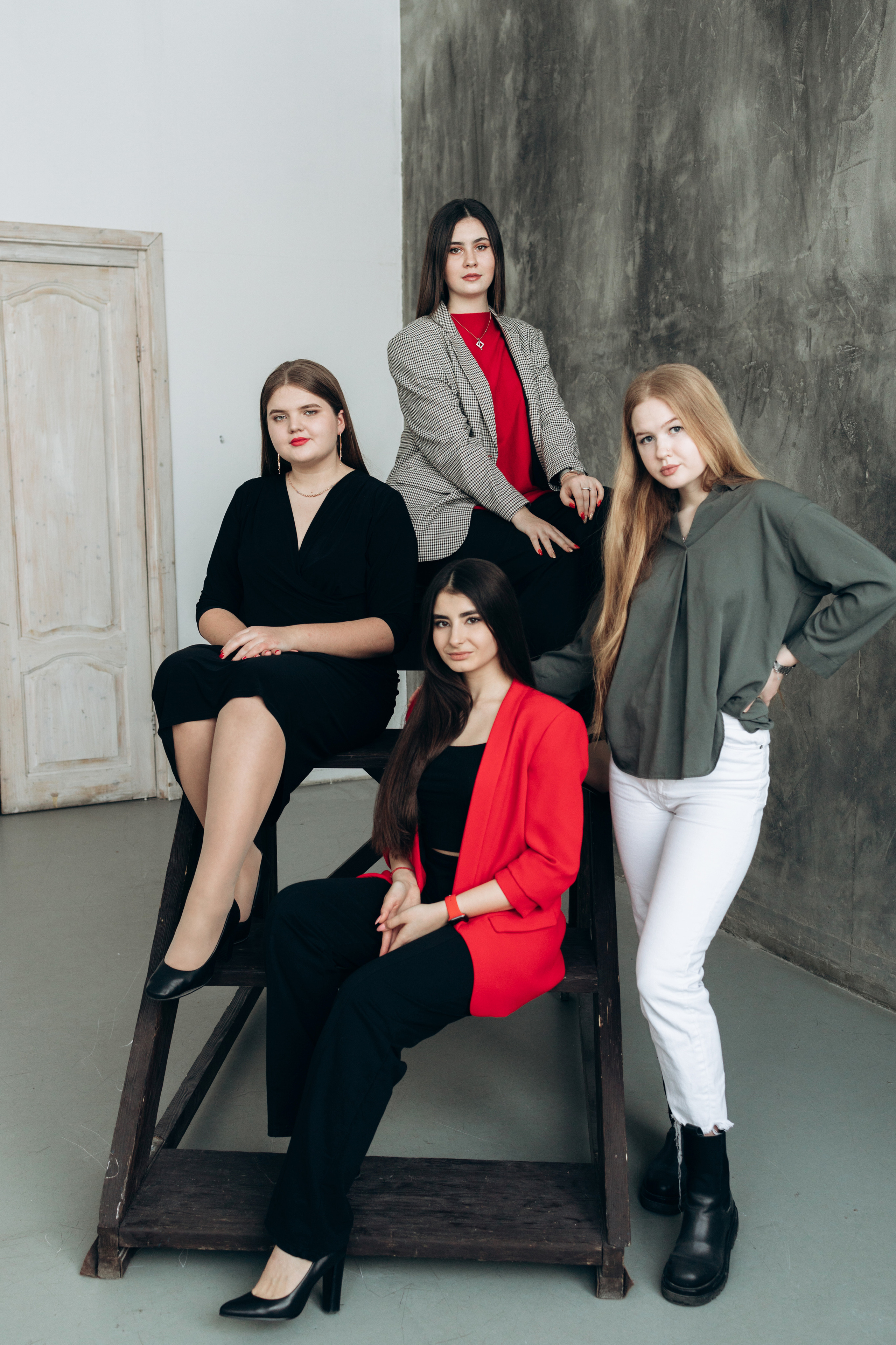 Фотосъемка в детских садах и школах. Школьный фотограф в Химках и Курк. Фотограф Валерия Ковпак. Москва. Химки. Куркино