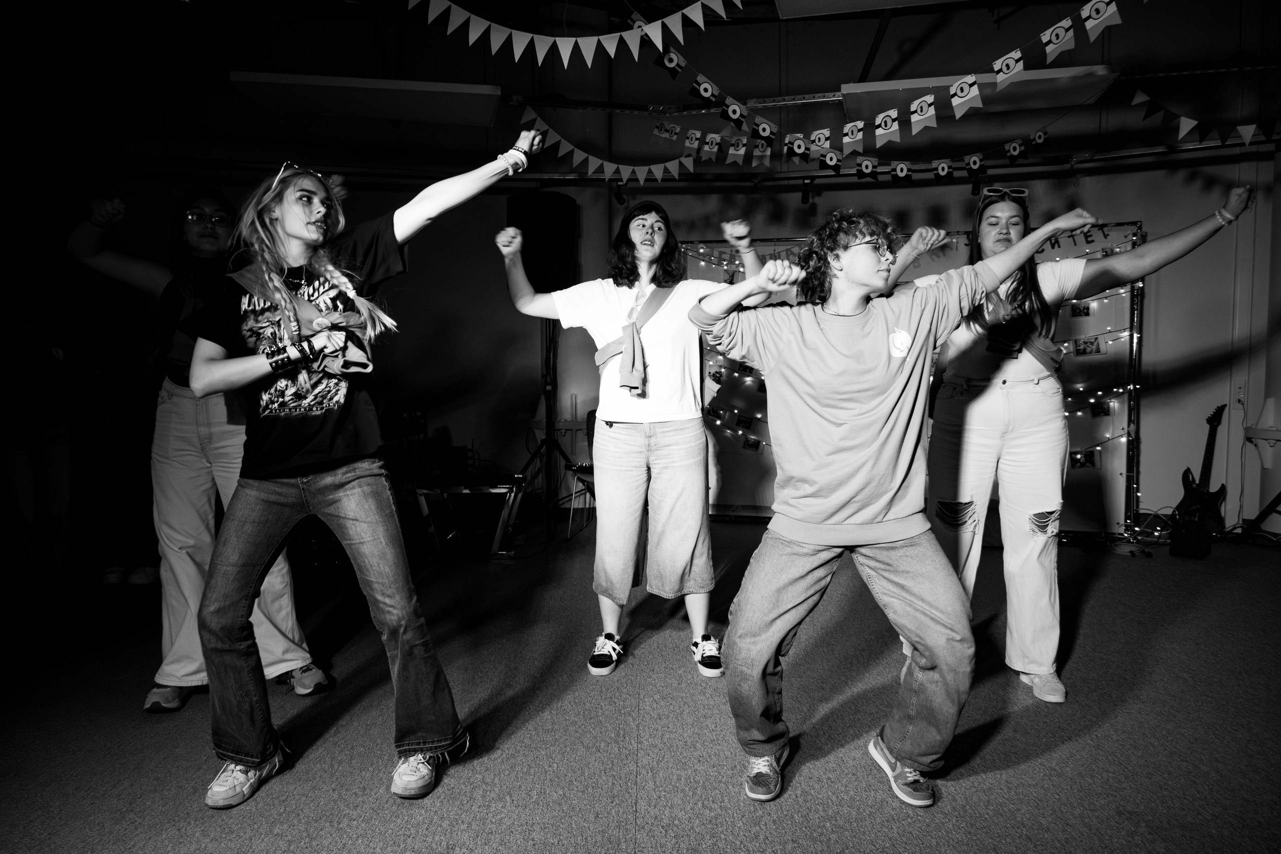 Посвящение в первокурсники ШП 2025. Репортажный и портретный фотограф во Владивостоке Денис Седов