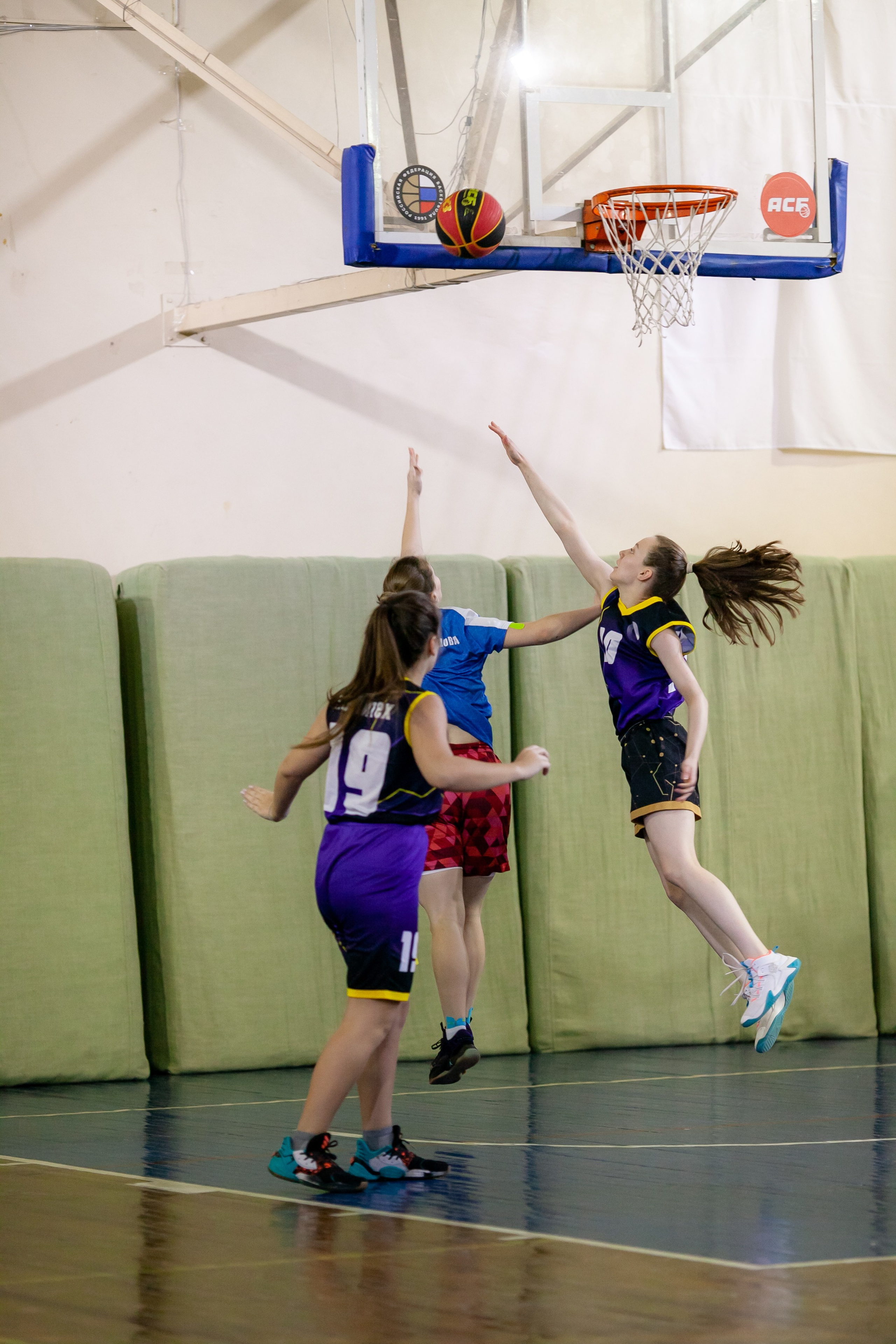 3×3. Фотография