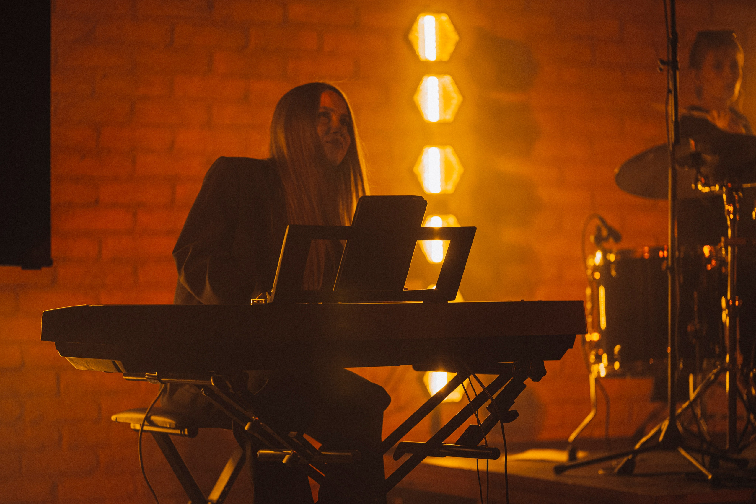 Play Vinyl Band. Главная