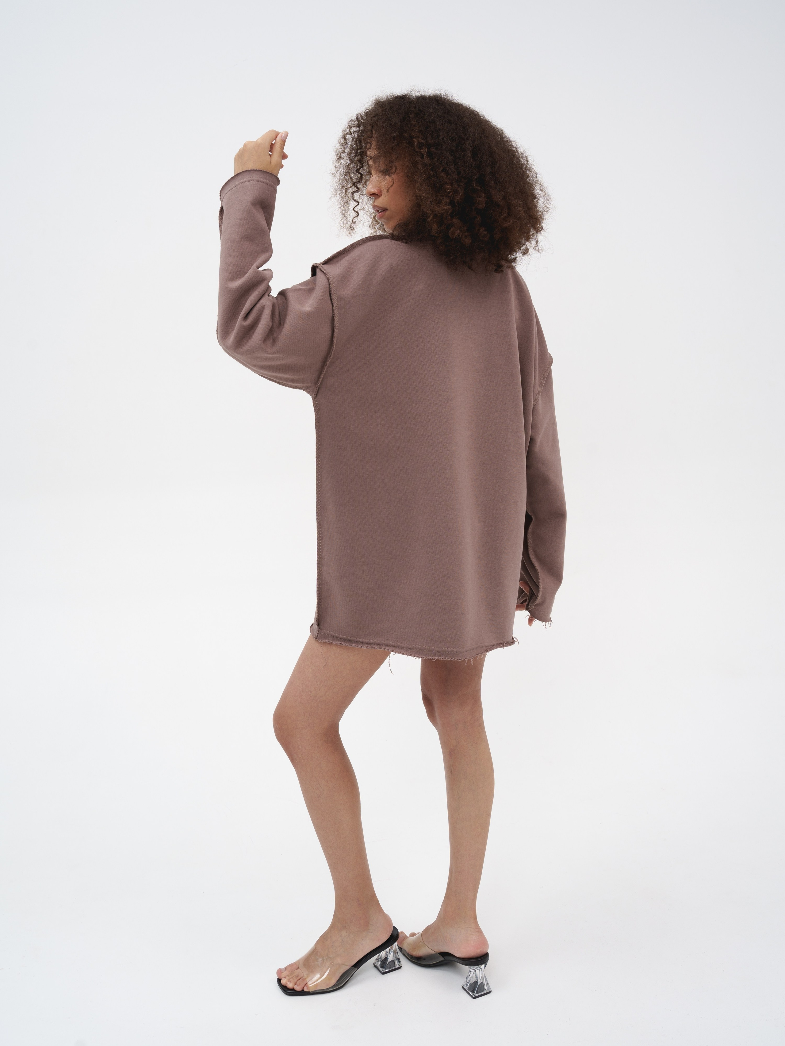 Свитшоты (вб и озон). Иван Упоров — фотограф, рилсмейкер чебоксары