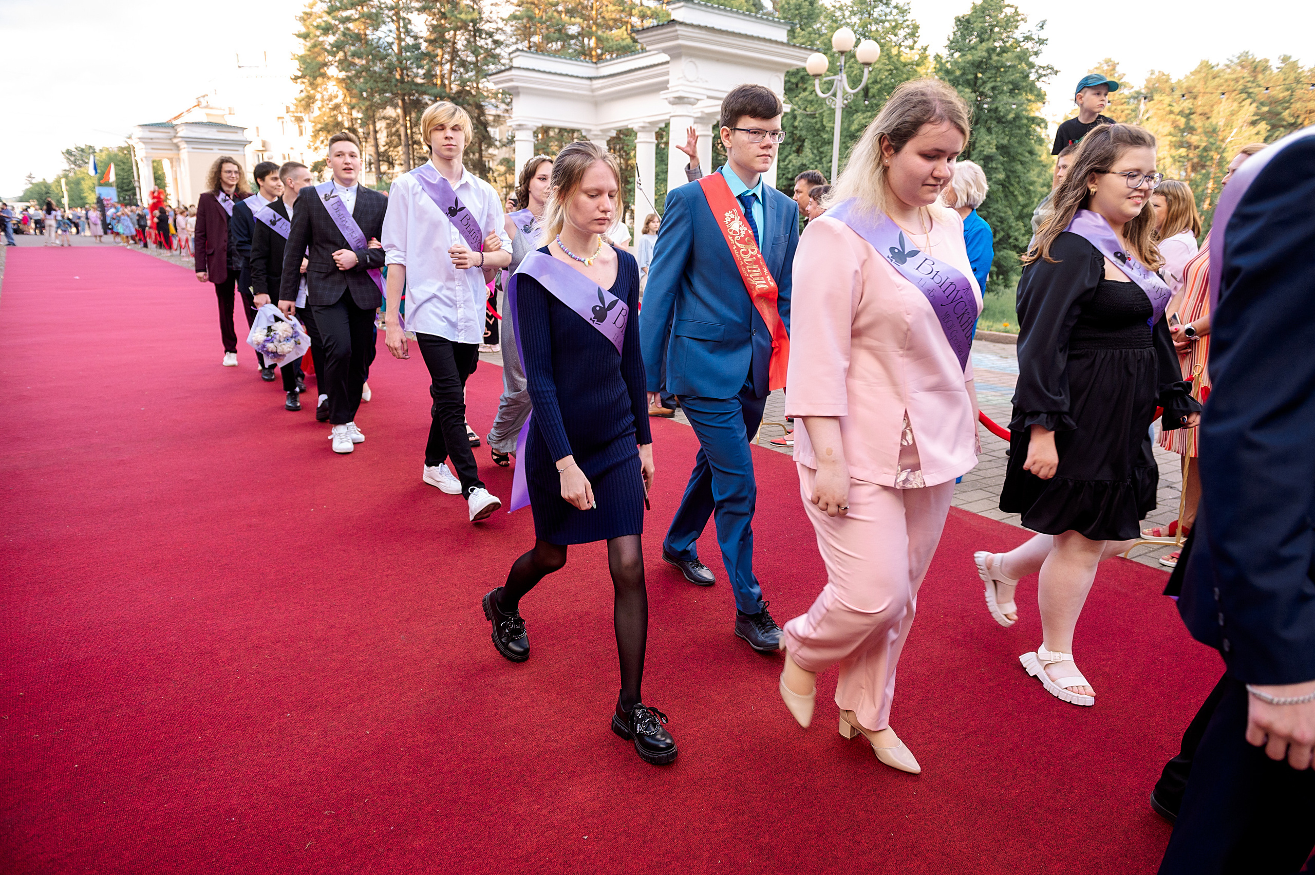 ВЫПУСКНОЙ 11А шк106. Семейный, свадебный, школьный фотограф в Железногорске Целуев Андрей