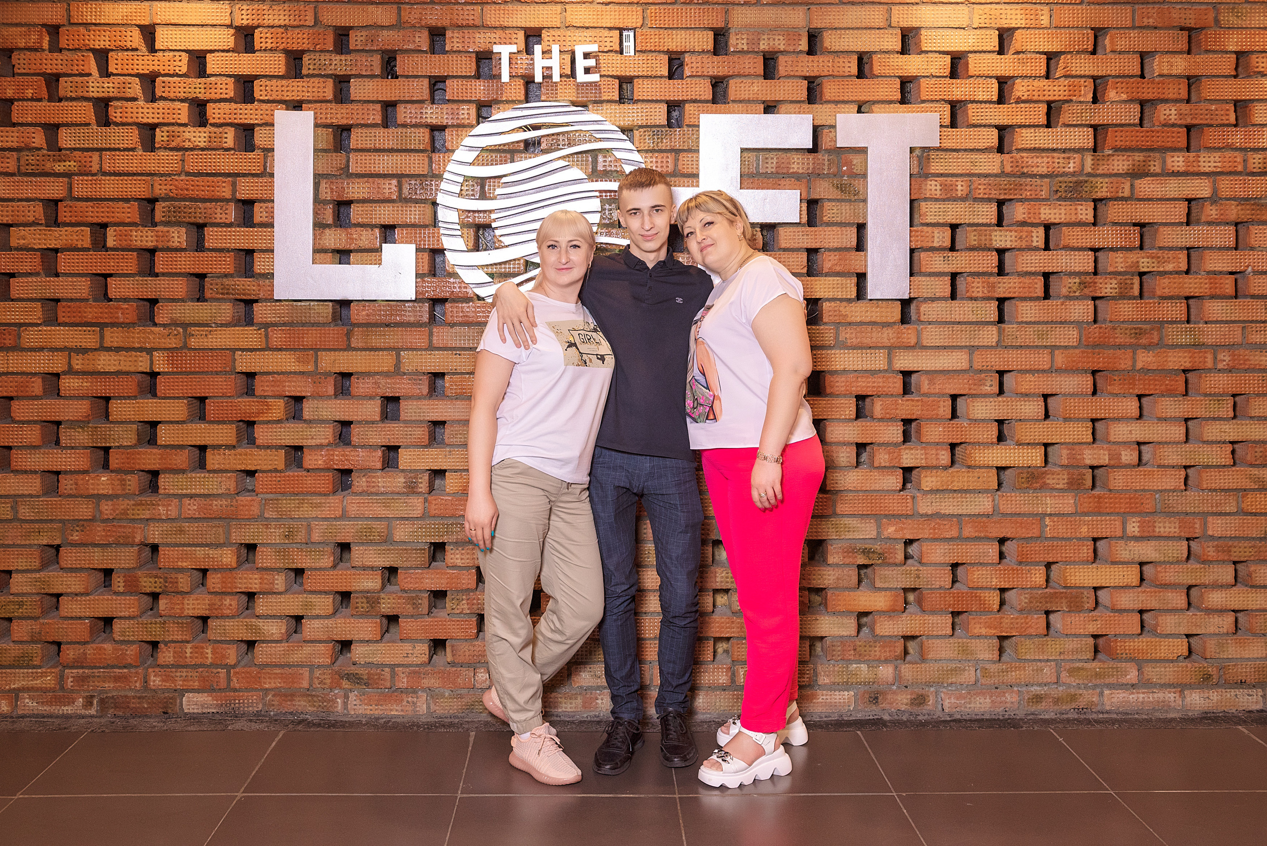 ВЫПУСКНОЙ 11А шк106. Семейный, свадебный, школьный фотограф в Железногорске Целуев Андрей