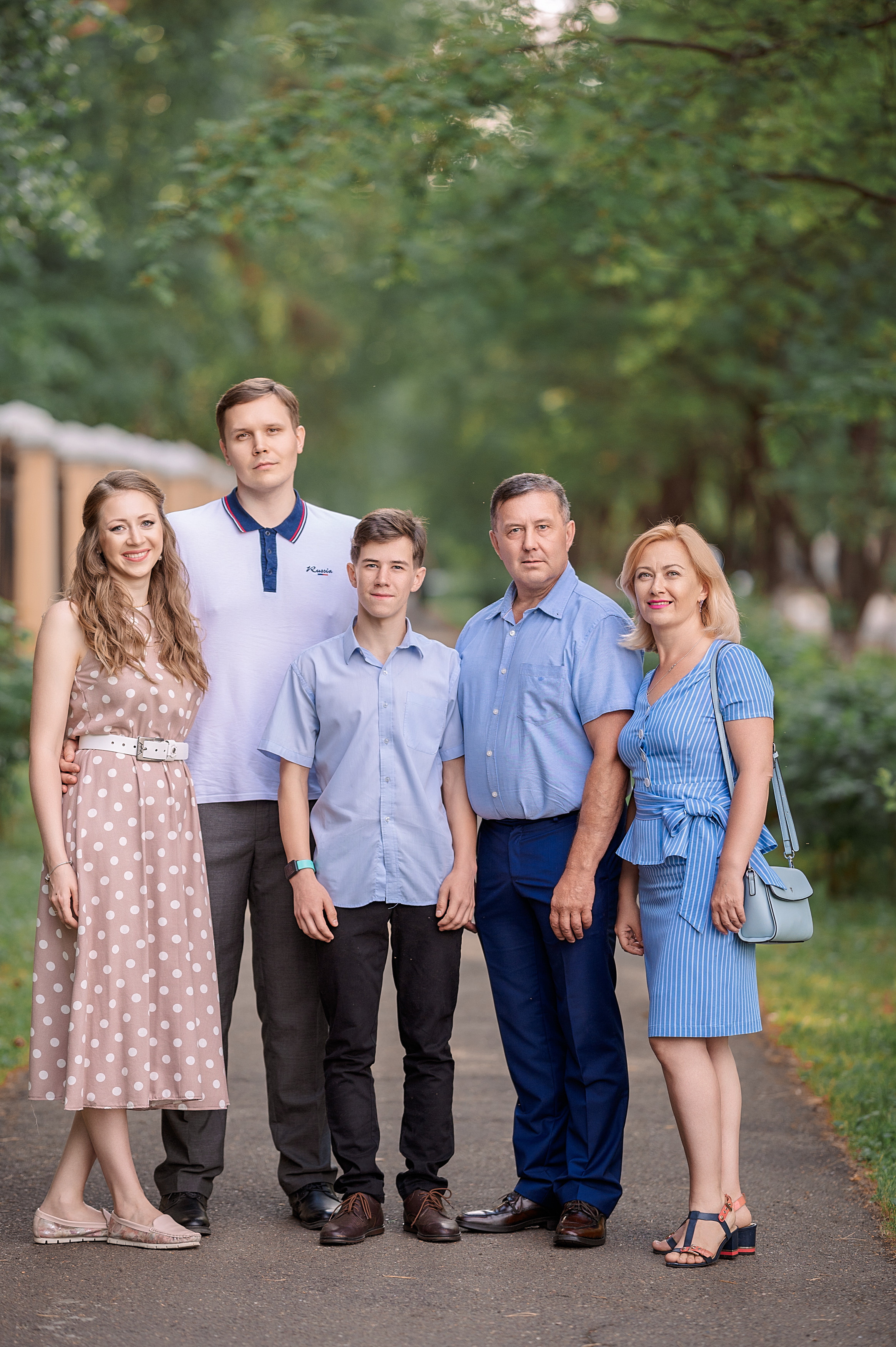 ВЫПУСКНОЙ 9кл. шк.106. Семейный, свадебный, школьный фотограф в Железногорске Целуев Андрей