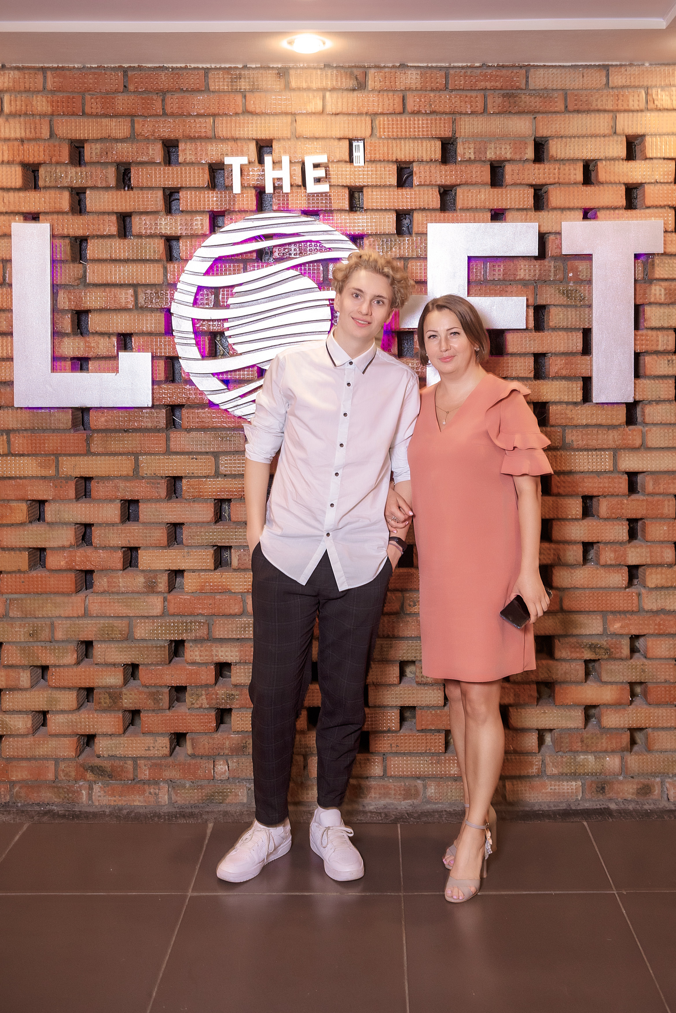 ВЫПУСКНОЙ 11А шк106. Семейный, свадебный, школьный фотограф в Железногорске Целуев Андрей