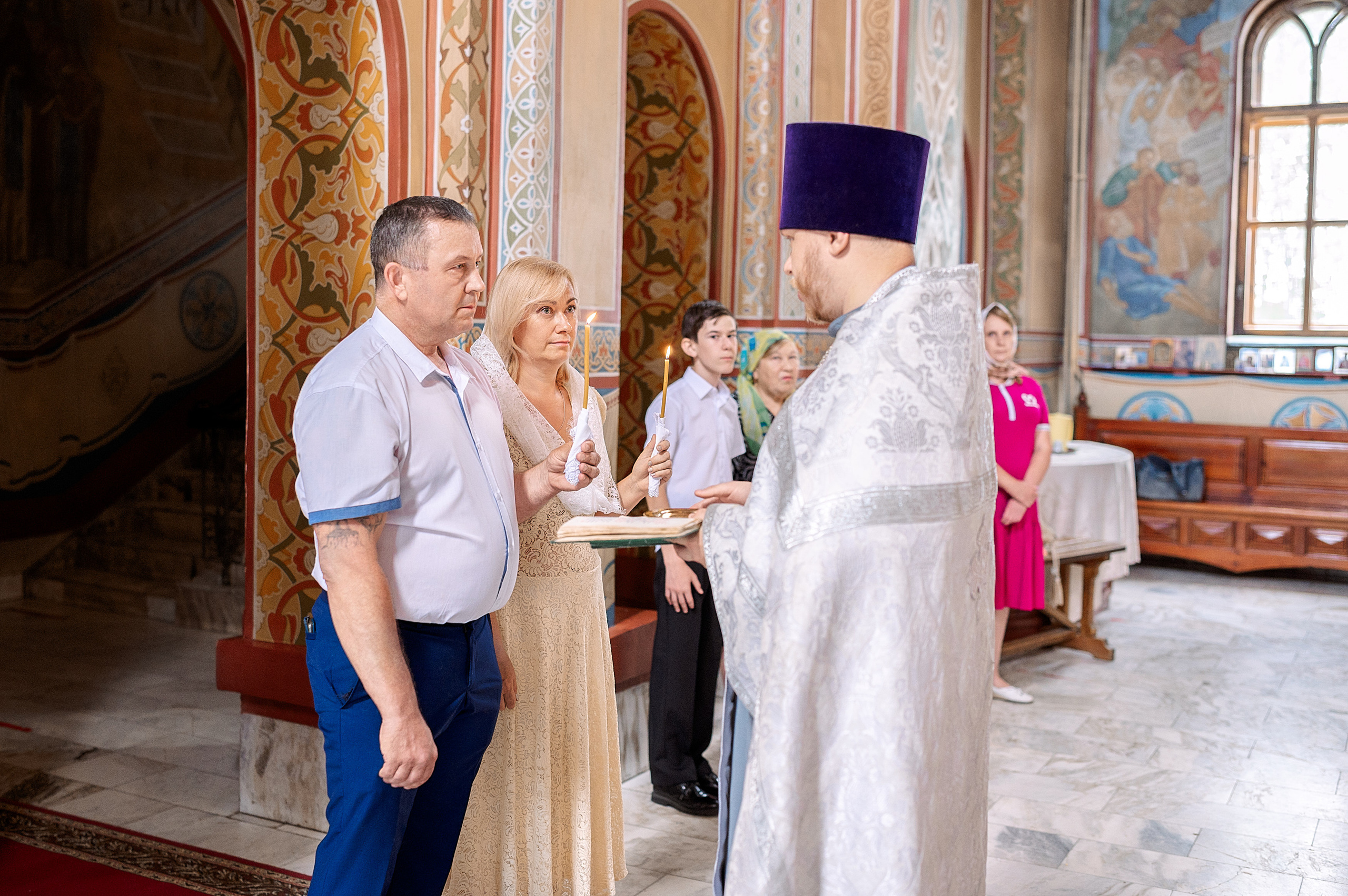 Венчание Вячеслав и Ирина. Семейный, свадебный, школьный фотограф в Железногорске Целуев Андрей