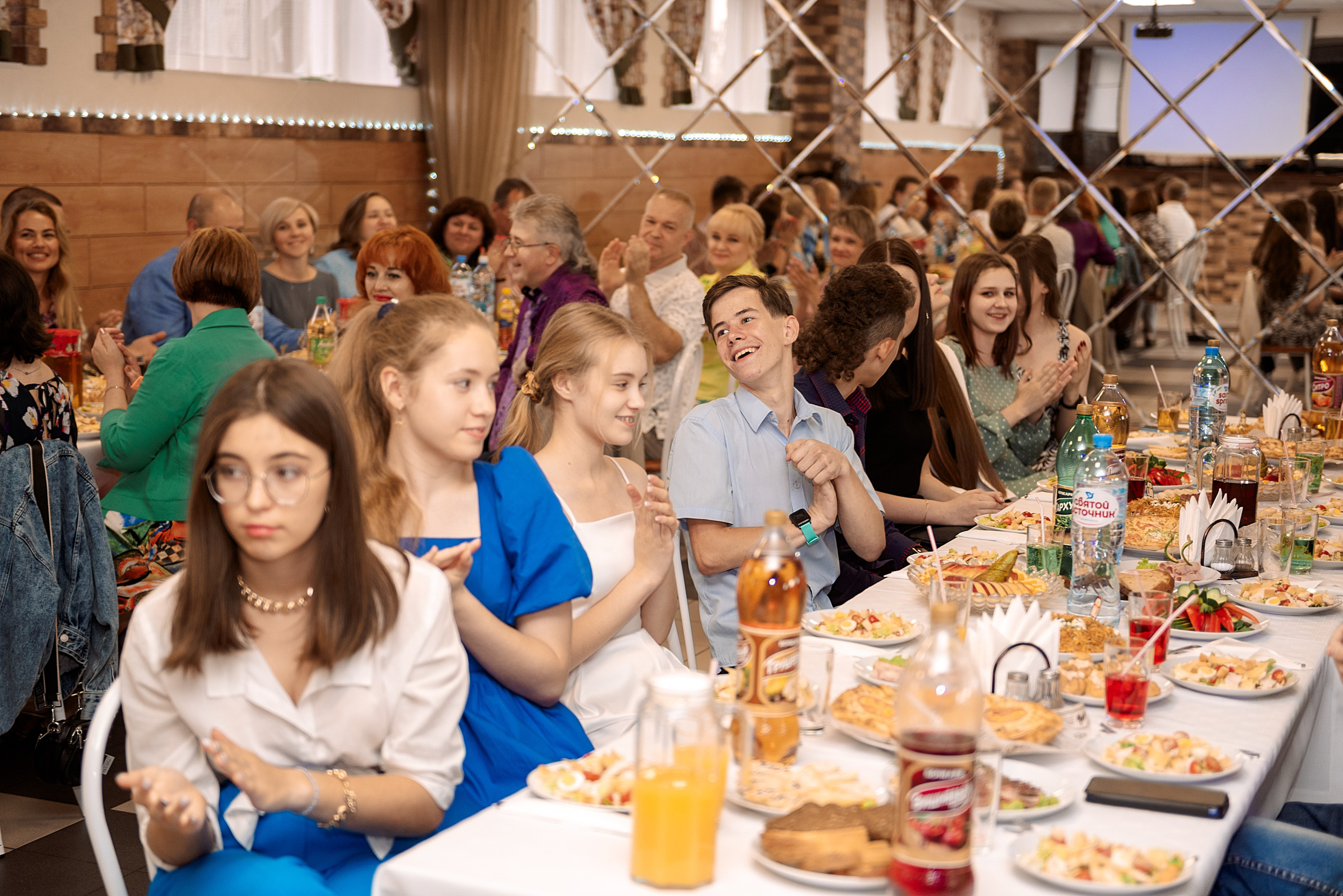 ВЫПУСКНОЙ 9кл. шк.106. Семейный, свадебный, школьный фотограф в Железногорске Целуев Андрей