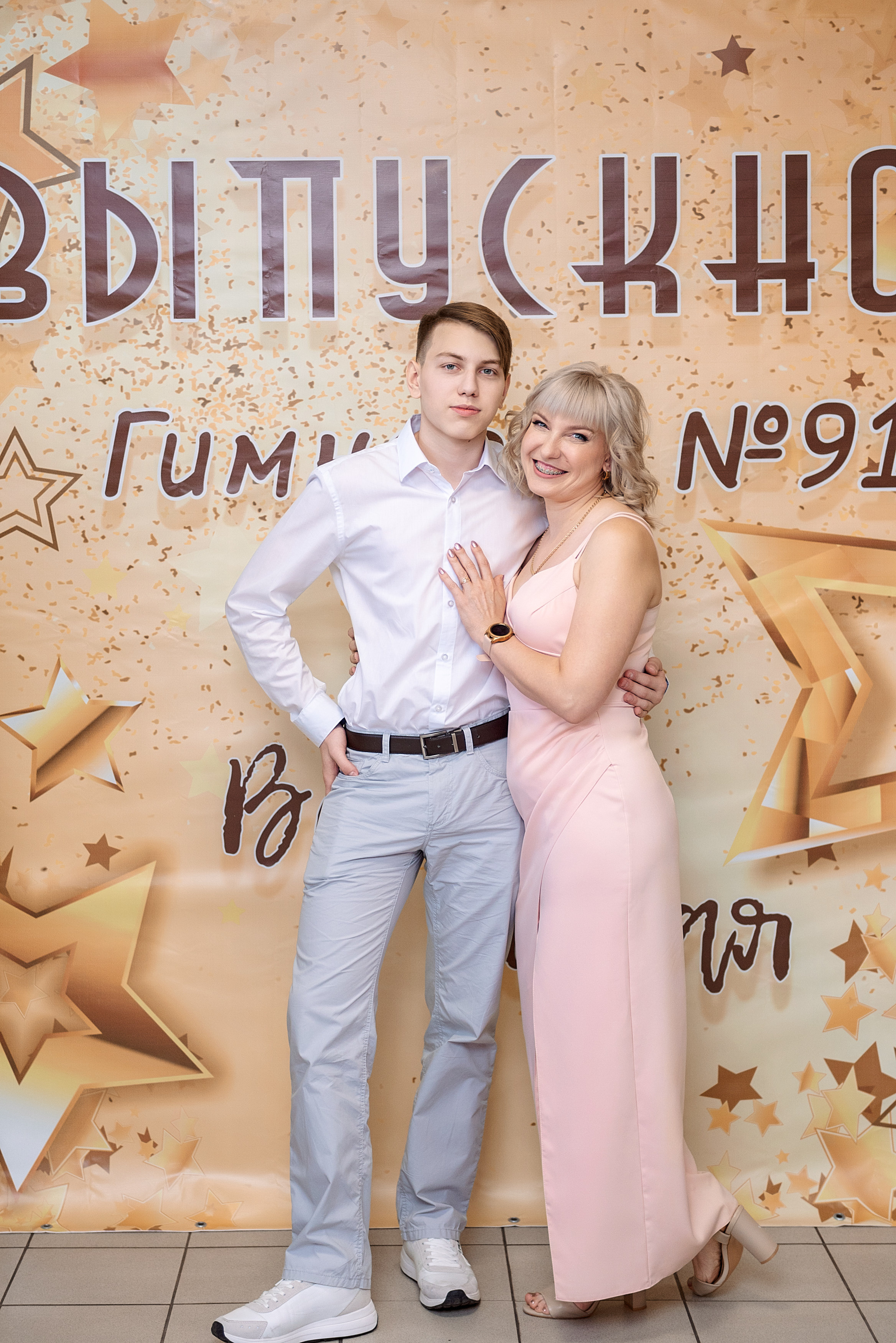 ВЫПУСКНОЙ 9кл. гимназия 91. Семейный, свадебный, школьный фотограф в Железногорске Целуев Андрей