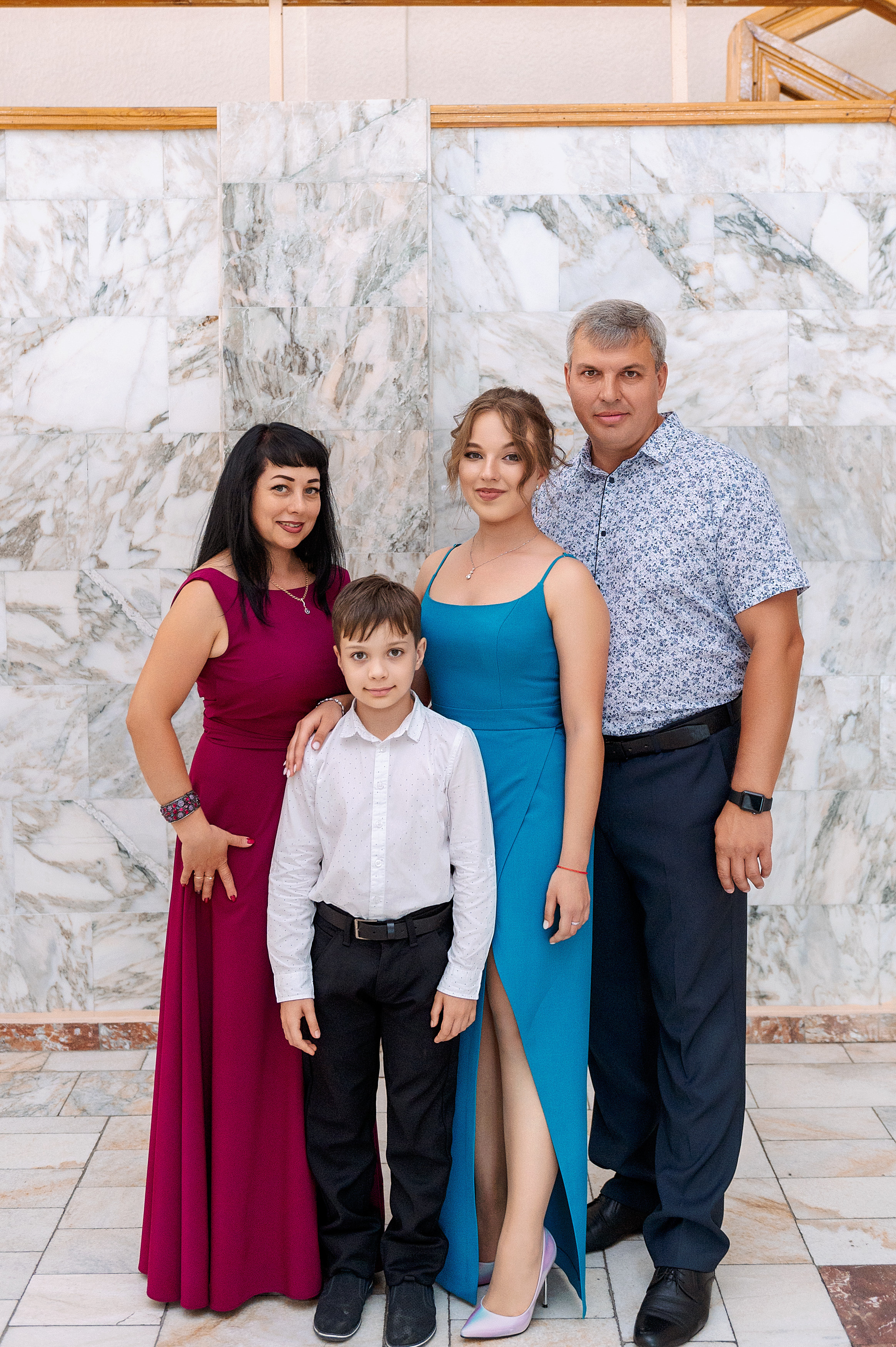 ВЫПУСКНОЙ 11А шк106. Семейный, свадебный, школьный фотограф в Железногорске Целуев Андрей