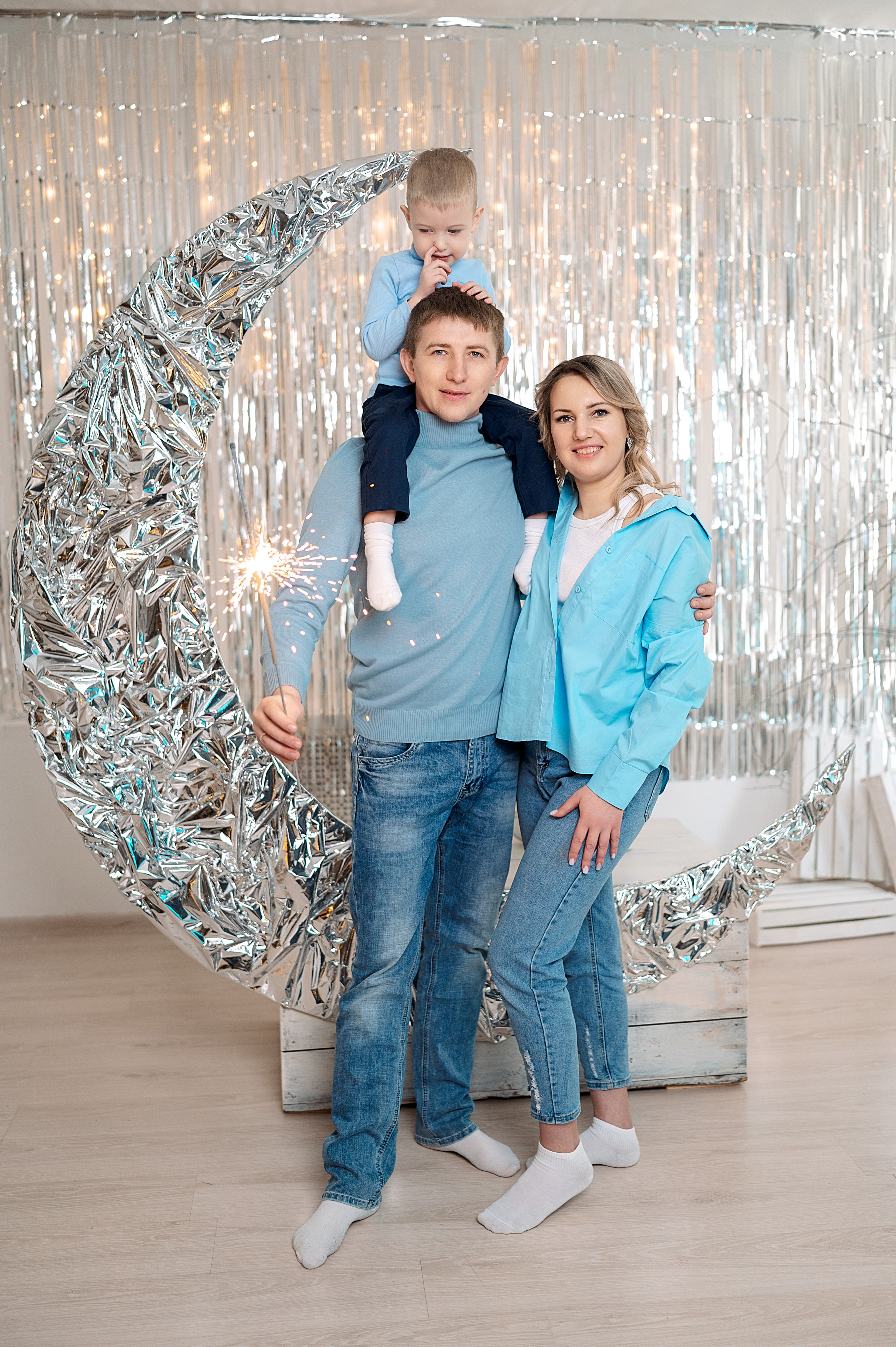 Кристина, Николай и Рома. Семейный, свадебный, школьный фотограф в Железногорске Целуев Андрей