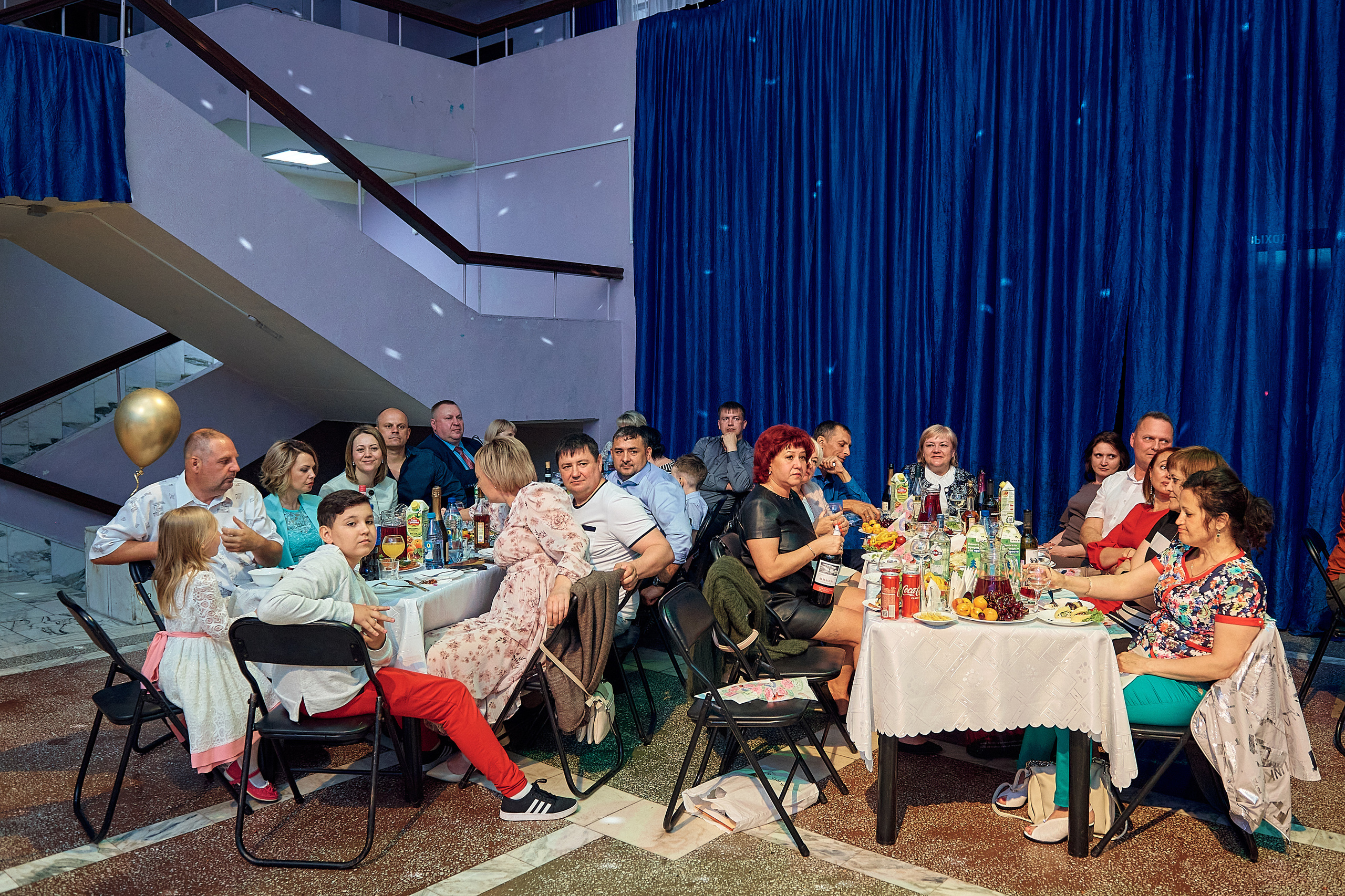 Выпускной 11 кл школа 100 2021 г. Семейный, свадебный, школьный фотограф в Железногорске Целуев Андрей