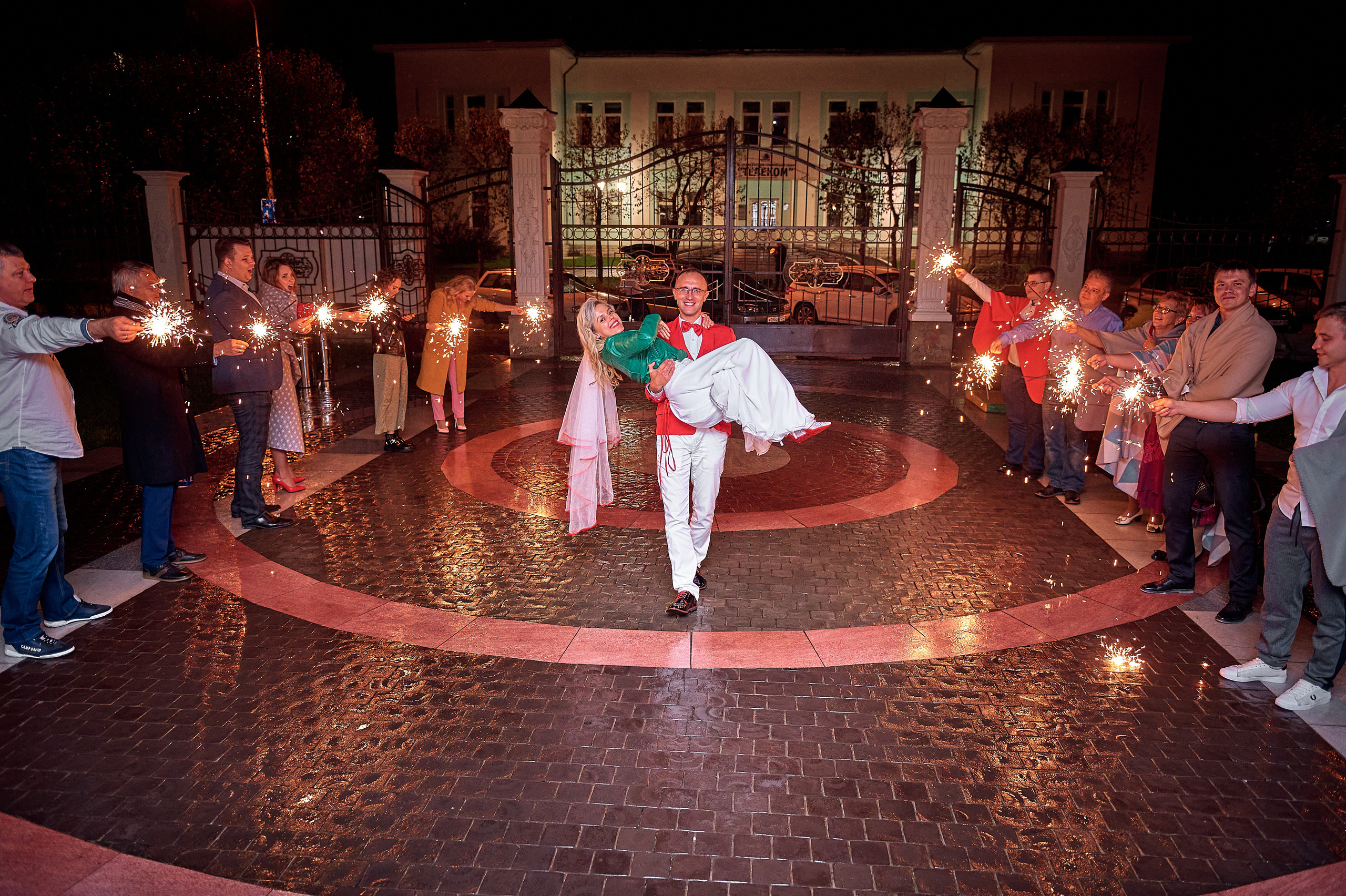 Свадьба Александра и Нелли. Семейный, свадебный, школьный фотограф в Железногорске Целуев Андрей