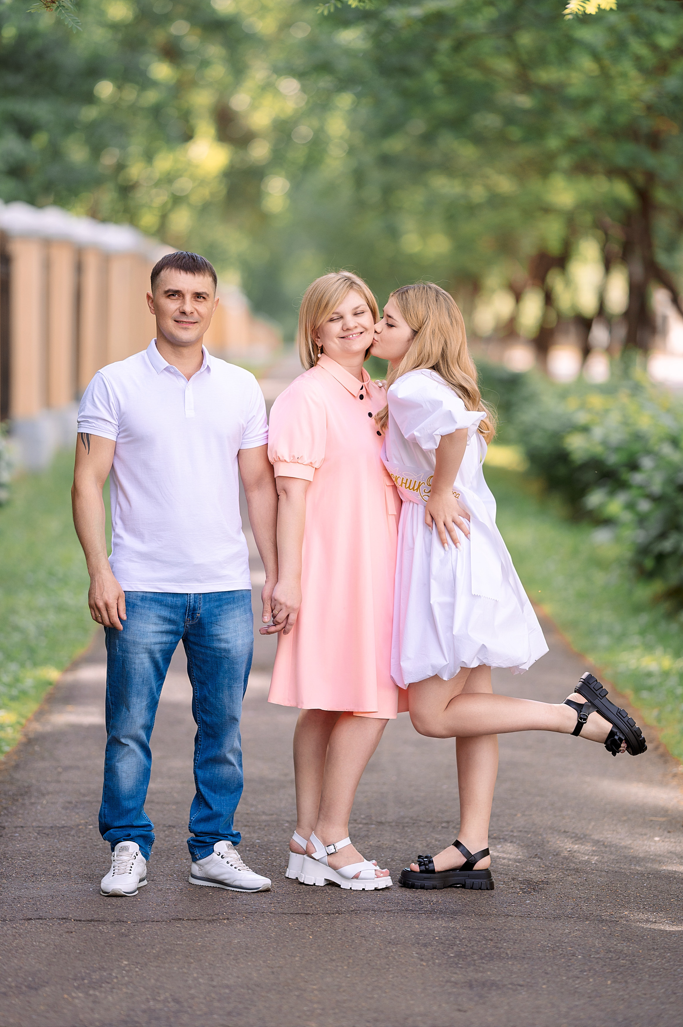 ВЫПУСКНОЙ 9кл. гимназия 91. Семейный, свадебный, школьный фотограф в Железногорске Целуев Андрей