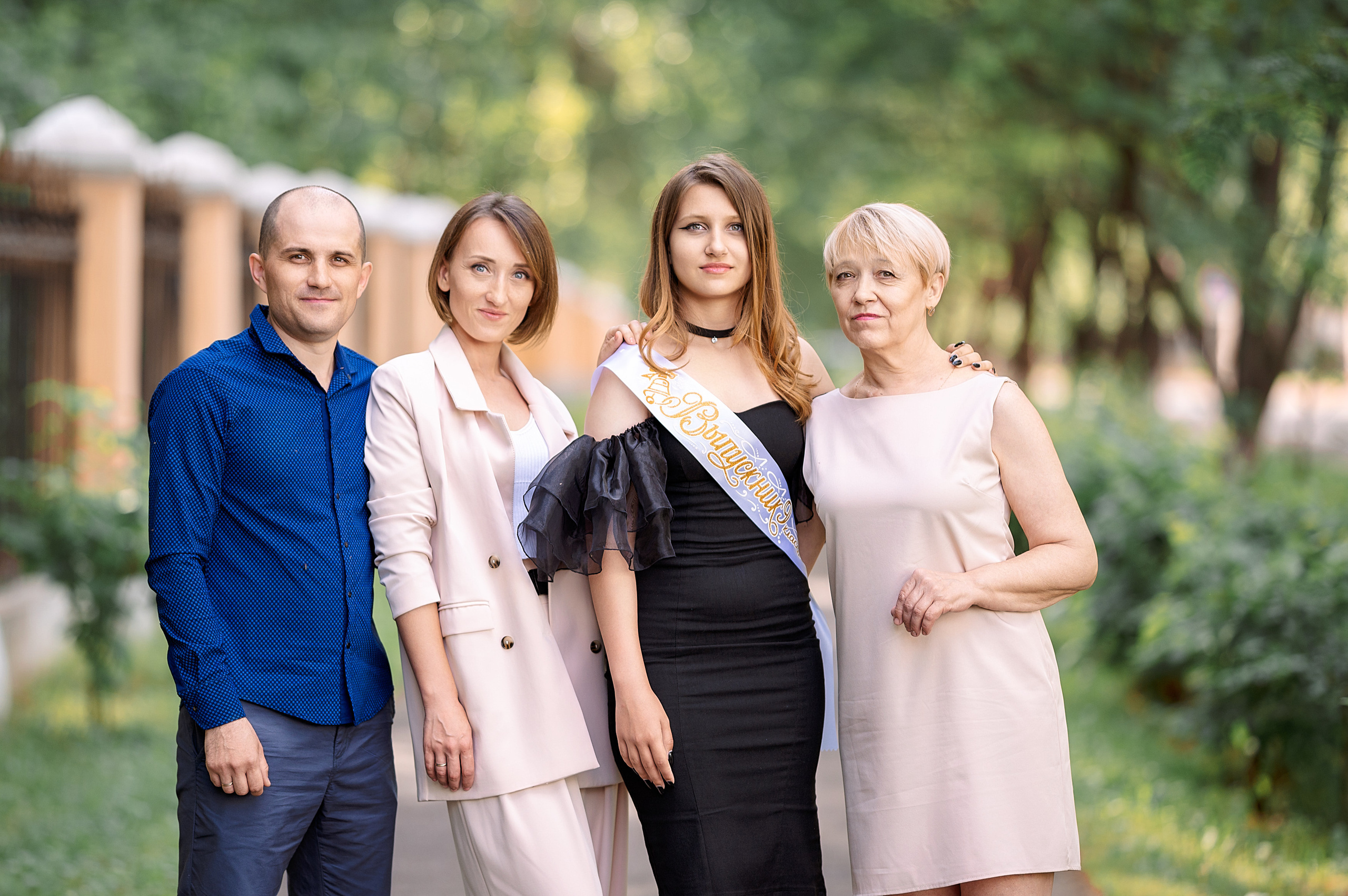 ВЫПУСКНОЙ 9кл. гимназия 91. Семейный, свадебный, школьный фотограф в Железногорске Целуев Андрей