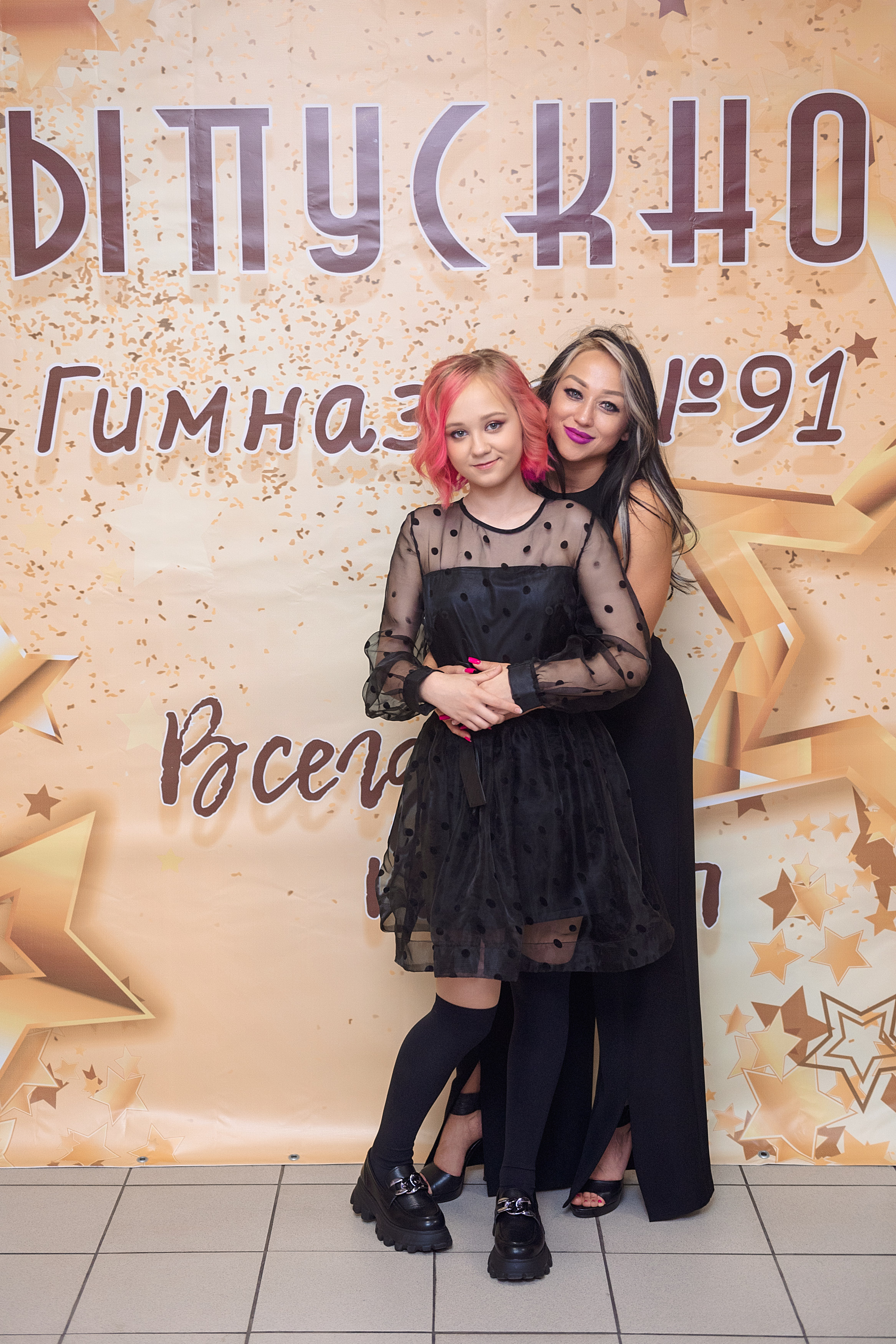 ВЫПУСКНОЙ 9кл. гимназия 91. Семейный, свадебный, школьный фотограф в Железногорске Целуев Андрей