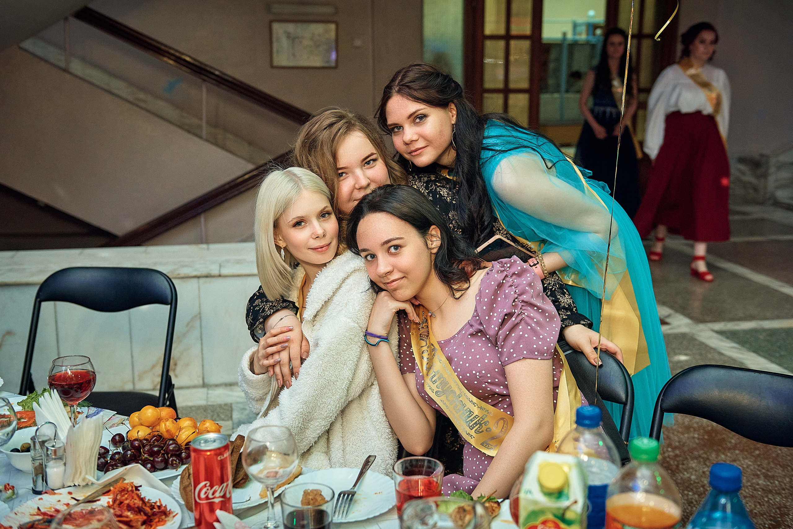 Выпускной 11 кл школа 100 2021 г. Семейный, свадебный, школьный фотограф в Железногорске Целуев Андрей