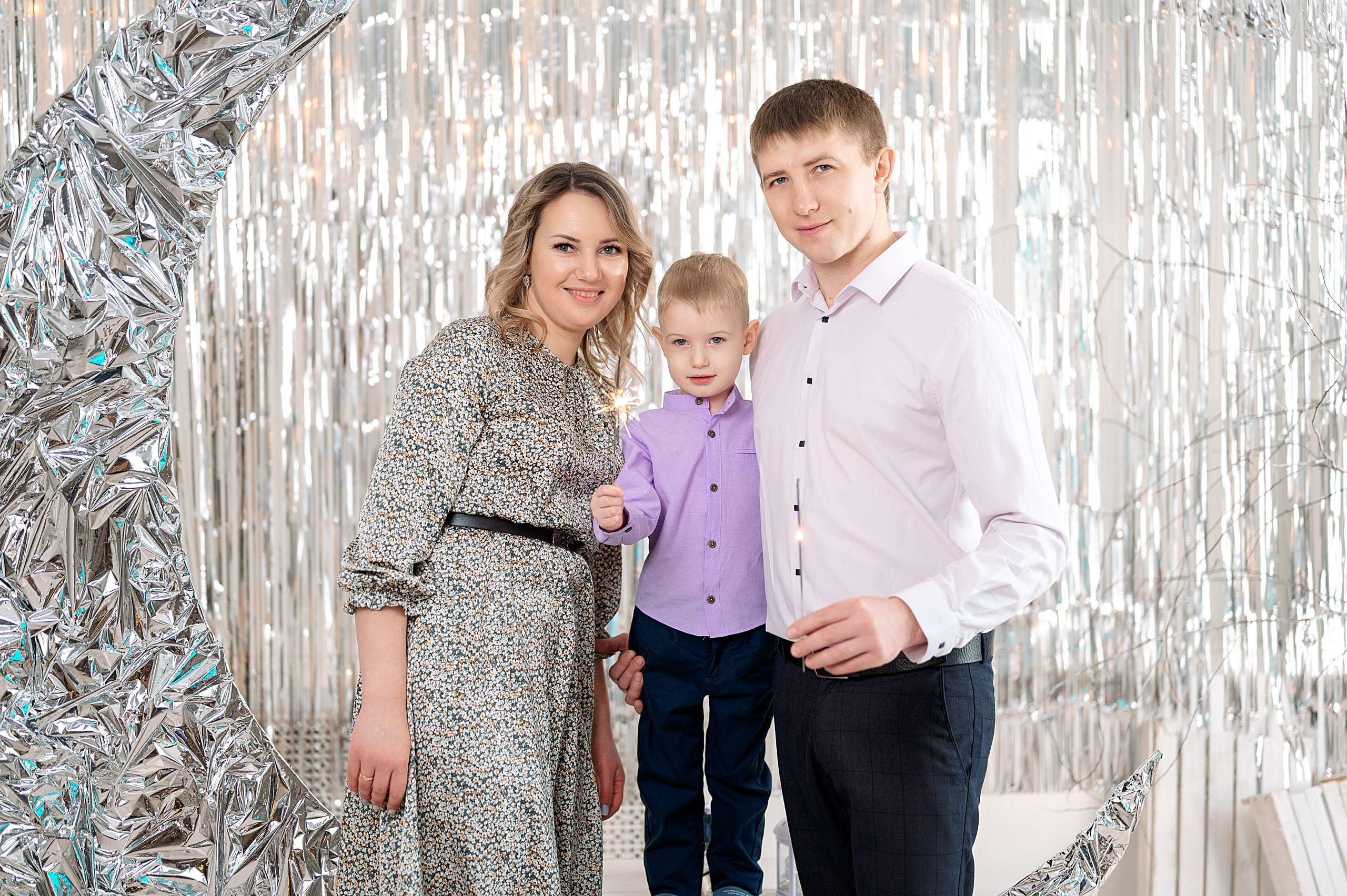 Кристина, Николай и Рома. Семейный, свадебный, школьный фотограф в Железногорске Целуев Андрей