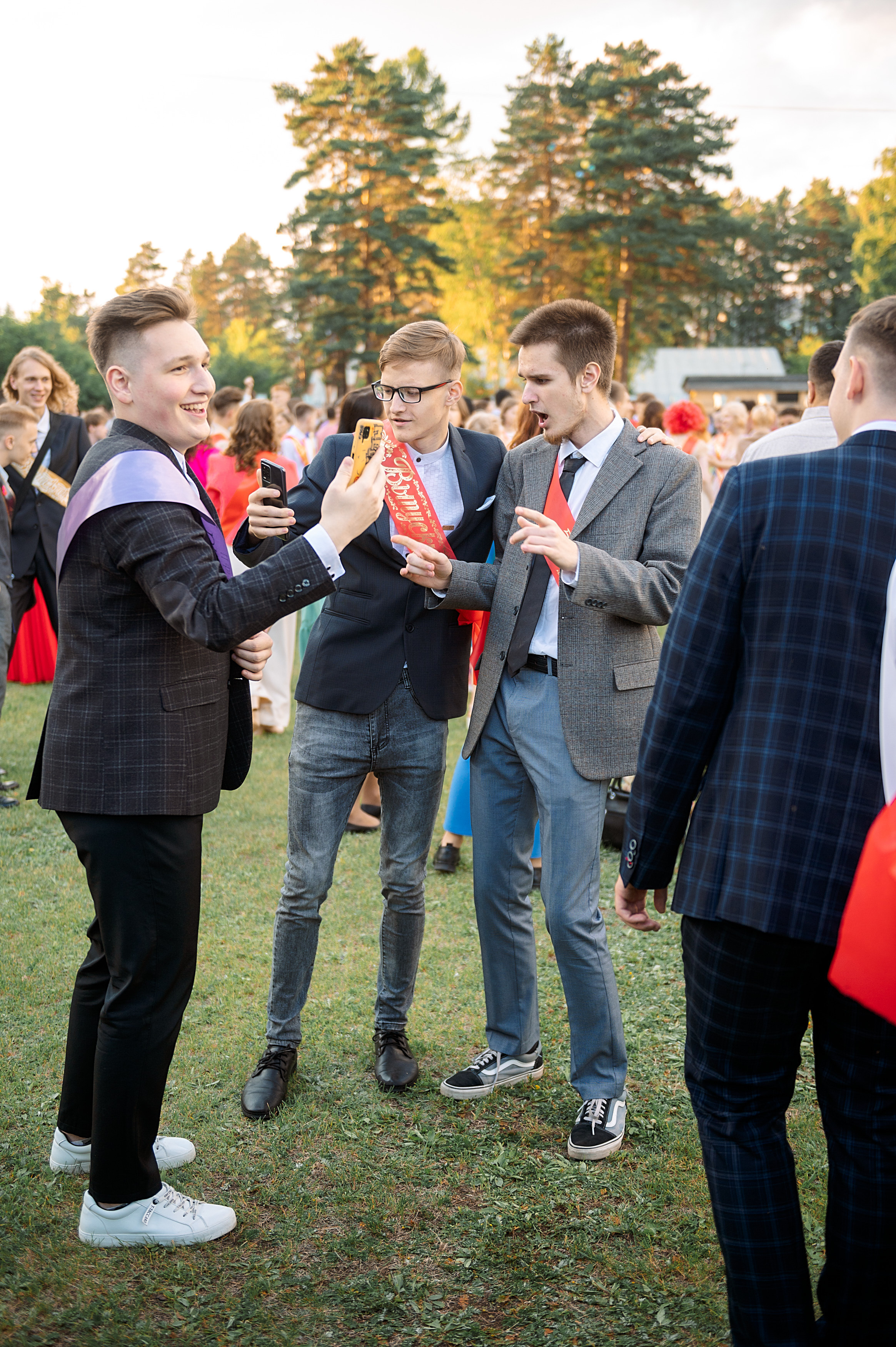 ВЫПУСКНОЙ 11А шк106. Семейный, свадебный, школьный фотограф в Железногорске Целуев Андрей