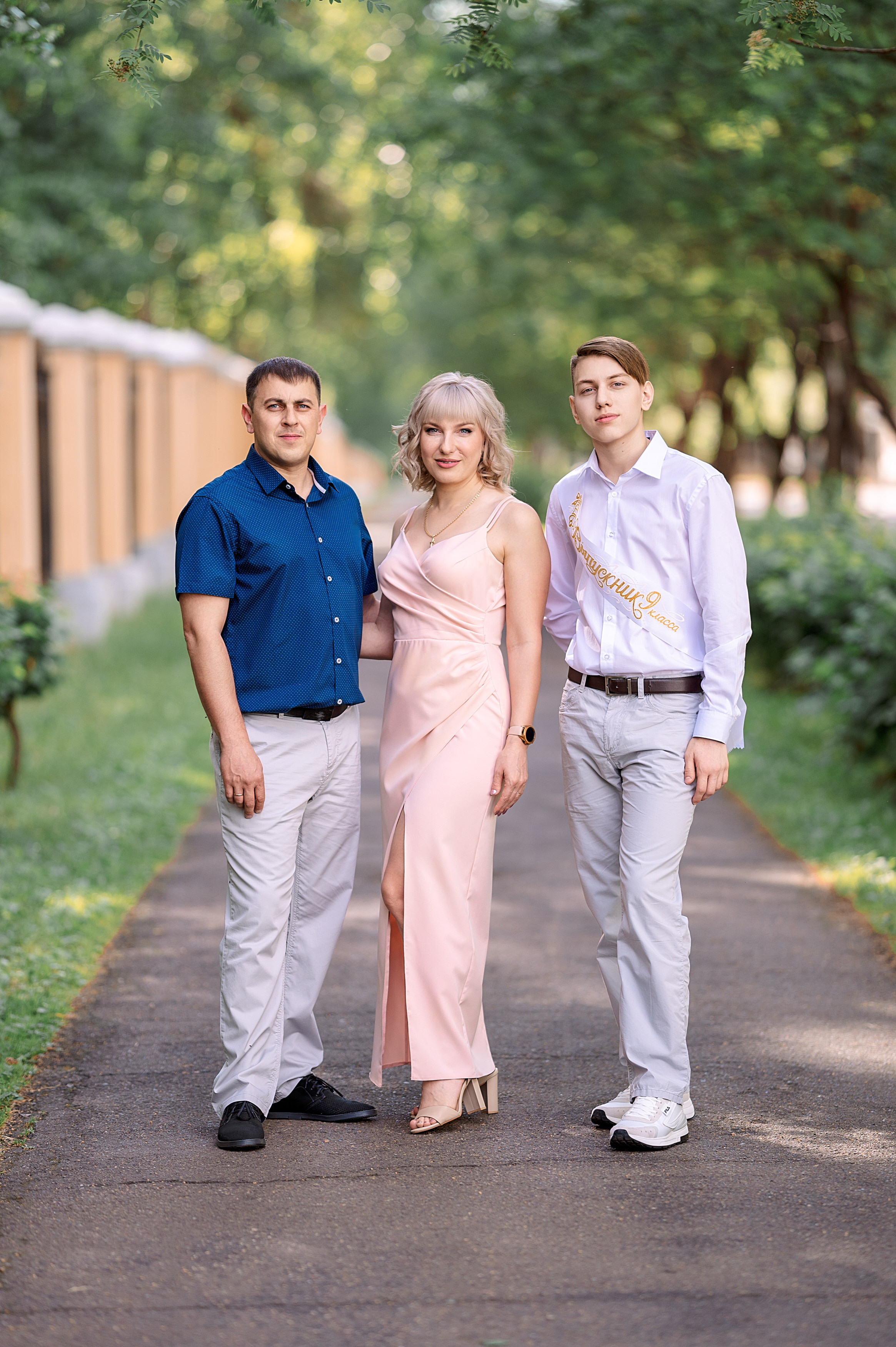 ВЫПУСКНОЙ 9кл. гимназия 91. Семейный, свадебный, школьный фотограф в Железногорске Целуев Андрей