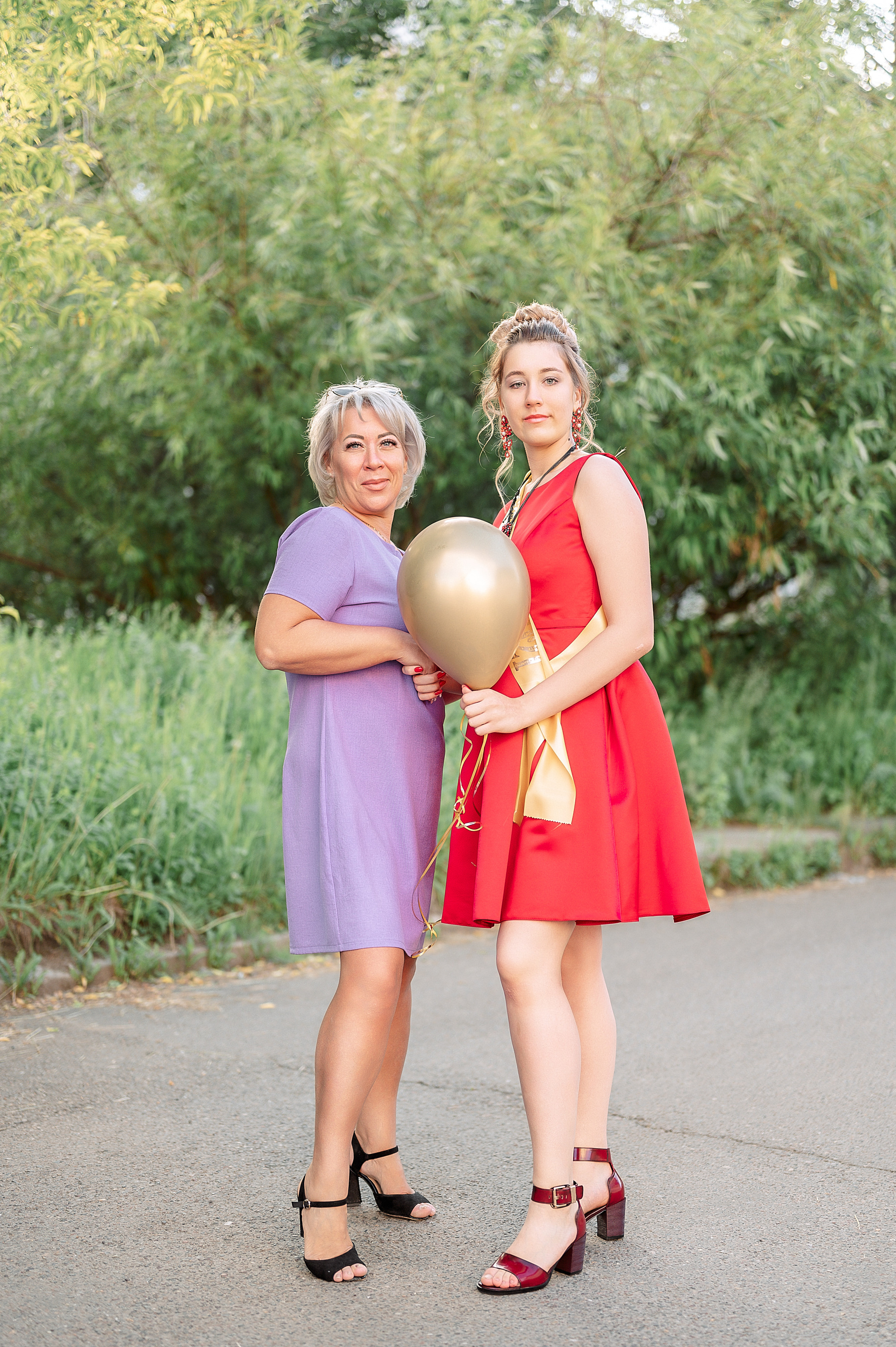 Выпускной 11 кл школа 100 2021 г. Семейный, свадебный, школьный фотограф в Железногорске Целуев Андрей