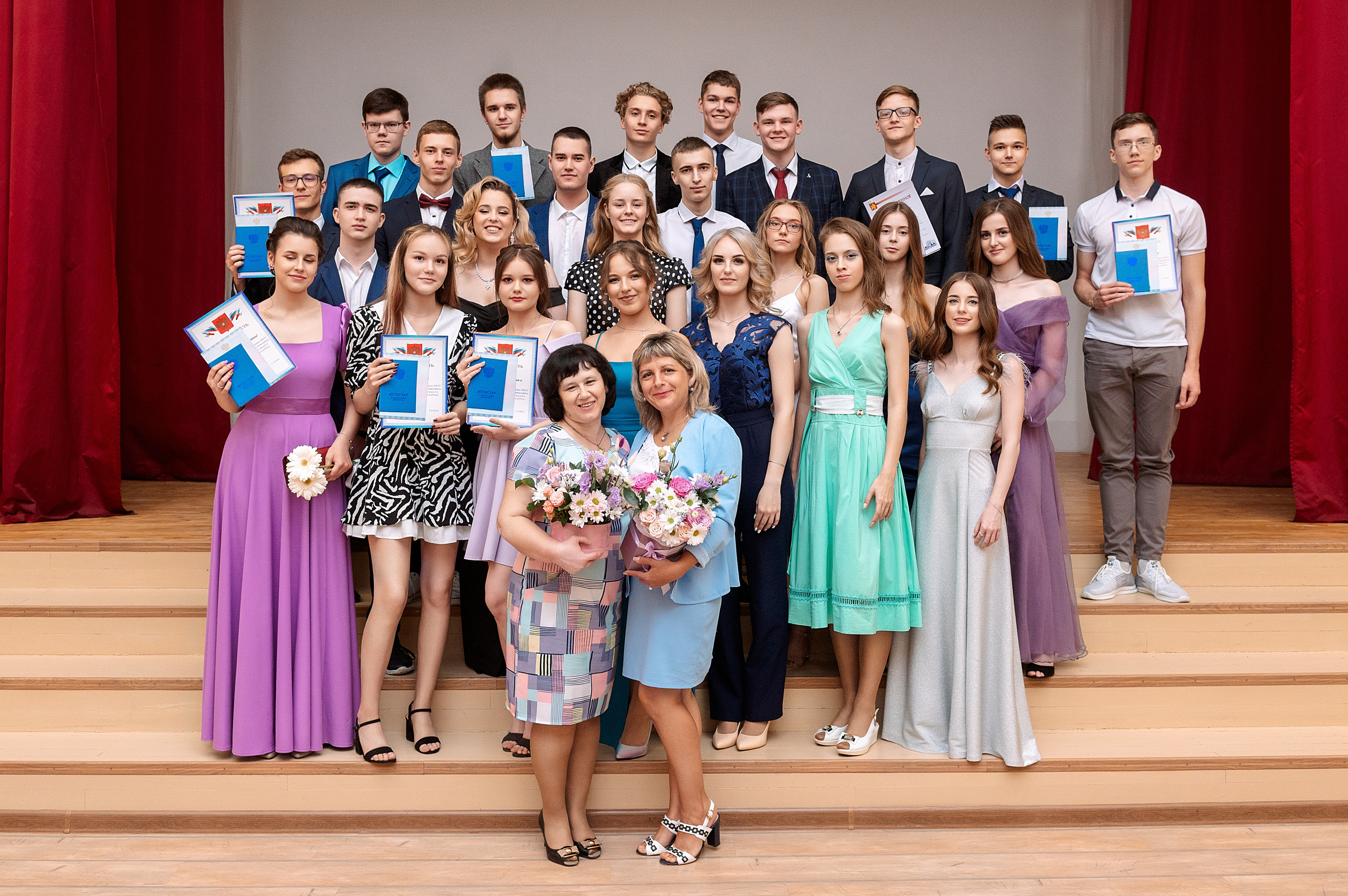 ВЫПУСКНОЙ 11А шк106. Семейный, свадебный, школьный фотограф в Железногорске Целуев Андрей