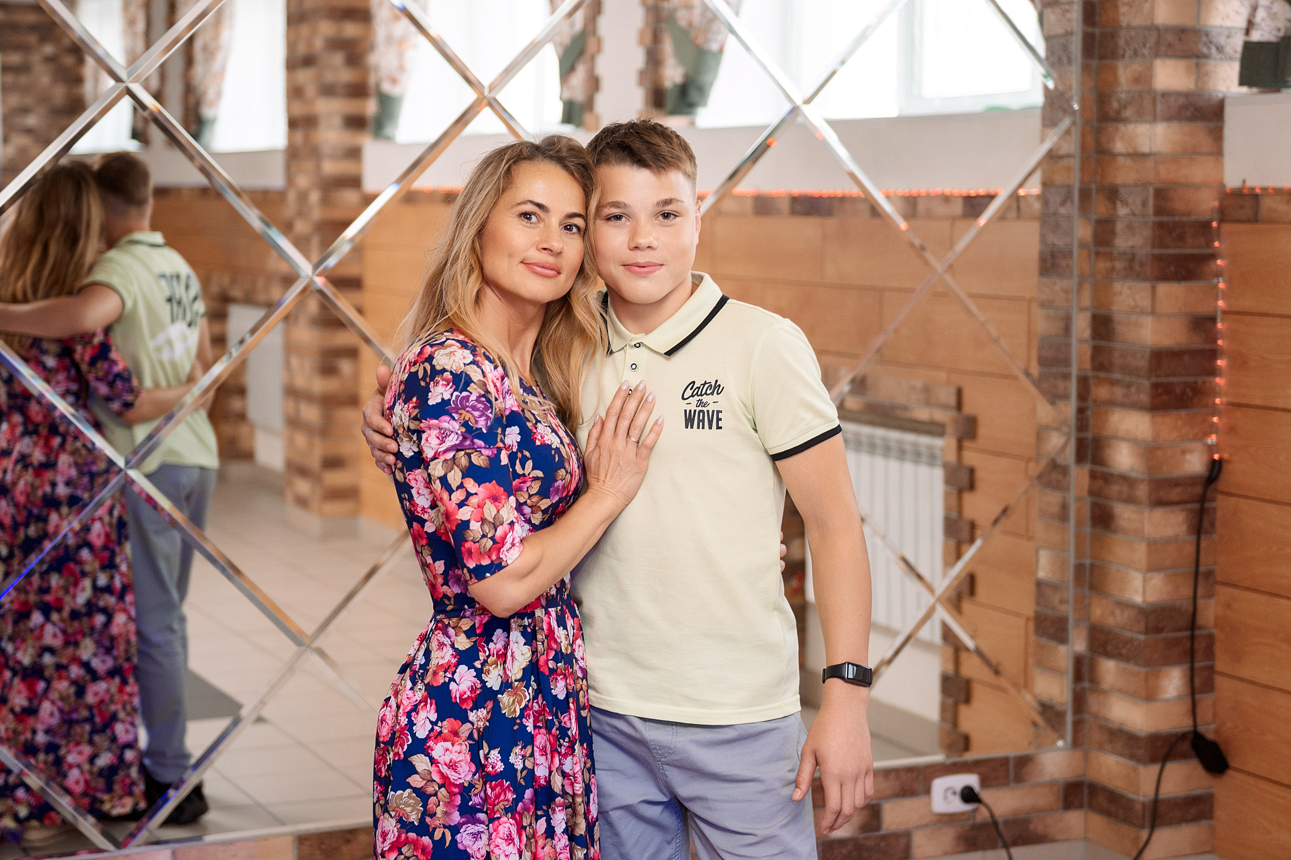 ВЫПУСКНОЙ 9кл. шк.106. Семейный, свадебный, школьный фотограф в Железногорске Целуев Андрей