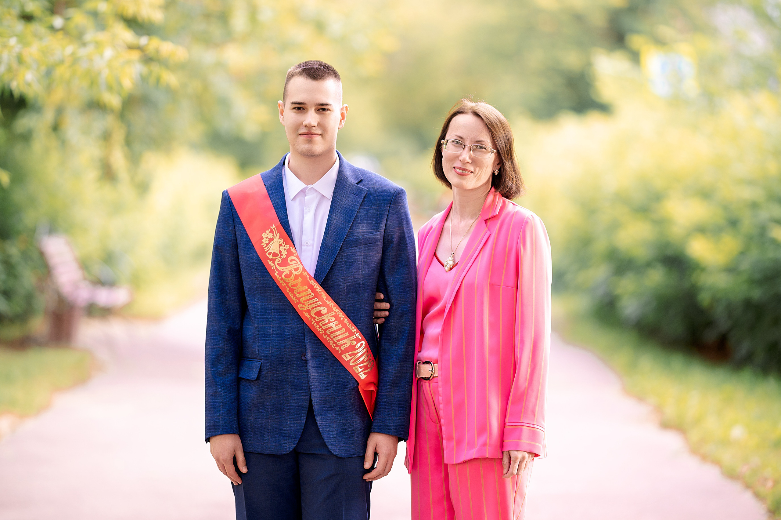 ВЫПУСКНОЙ 11А шк106. Семейный, свадебный, школьный фотограф в Железногорске Целуев Андрей