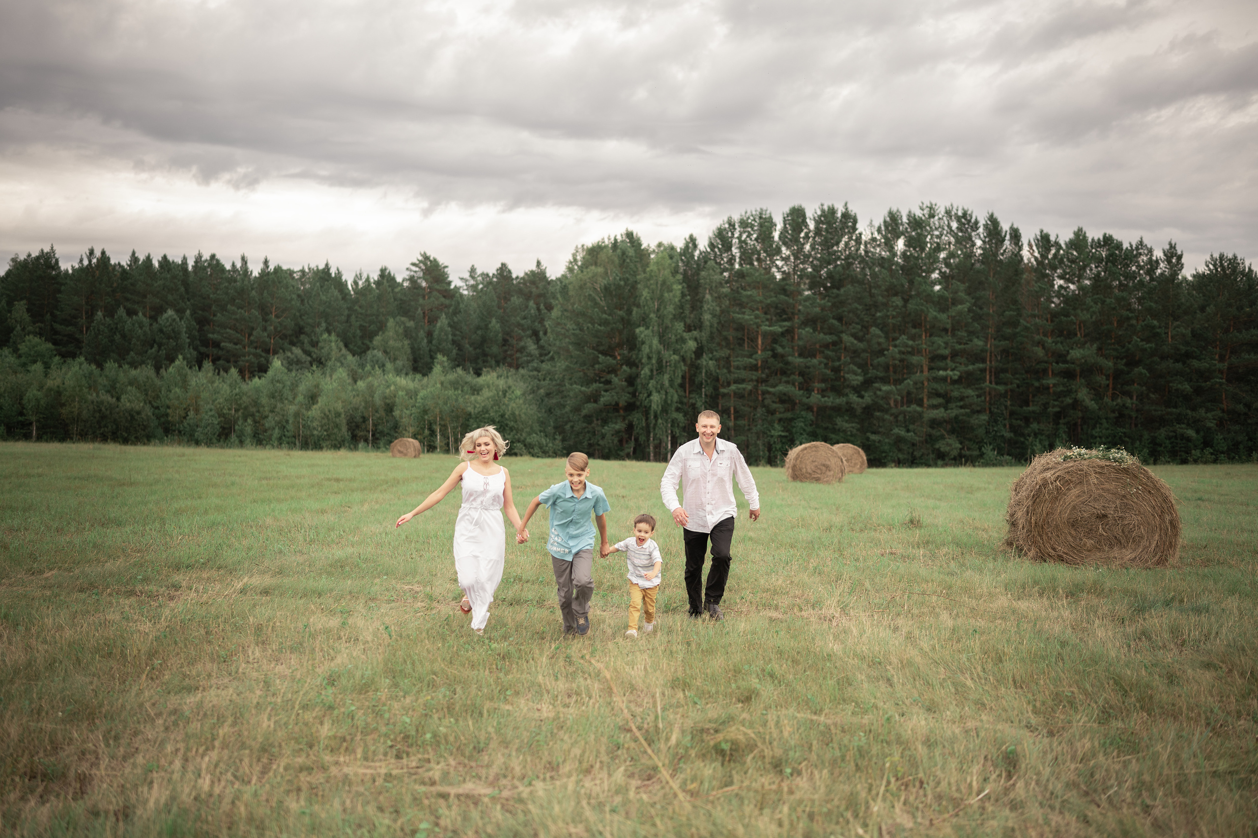 Семья Черкашенных. Семейный, свадебный, школьный фотограф в Железногорске Целуев Андрей