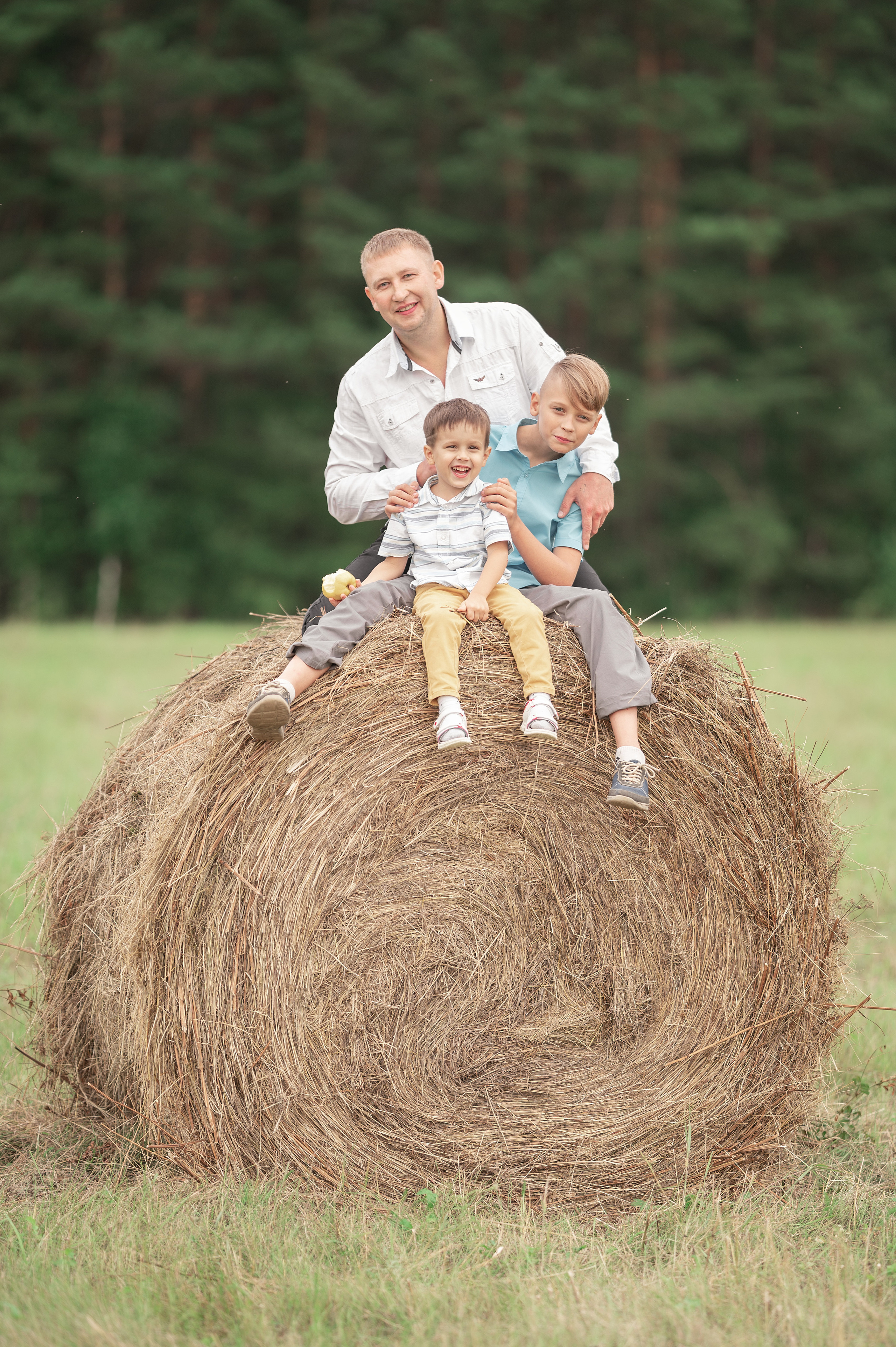 Семья Черкашенных. Семейный, свадебный, школьный фотограф в Железногорске Целуев Андрей
