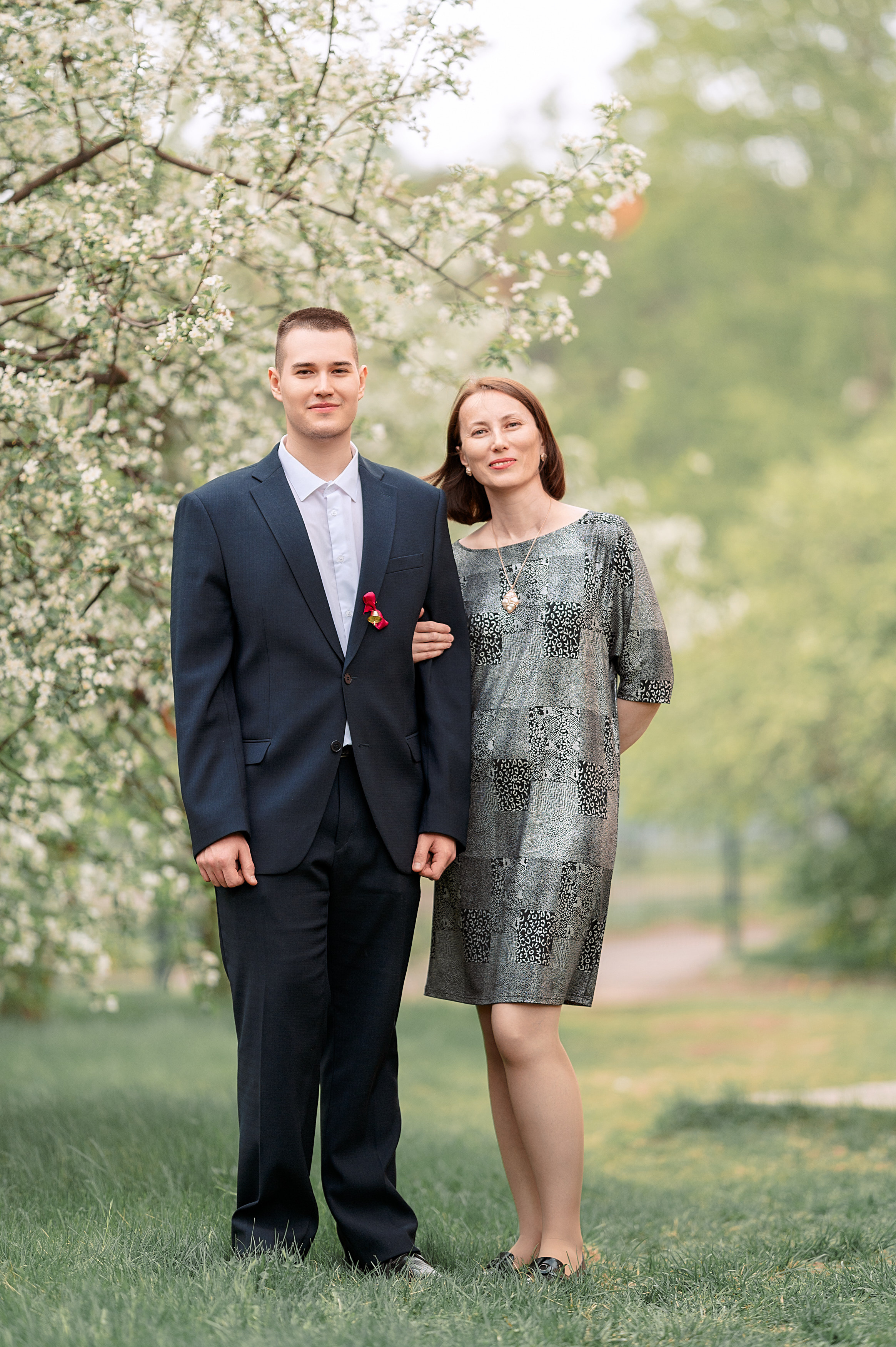 Последний звонок шк. 106 2022. Семейный, свадебный, школьный фотограф в Железногорске Целуев Андрей