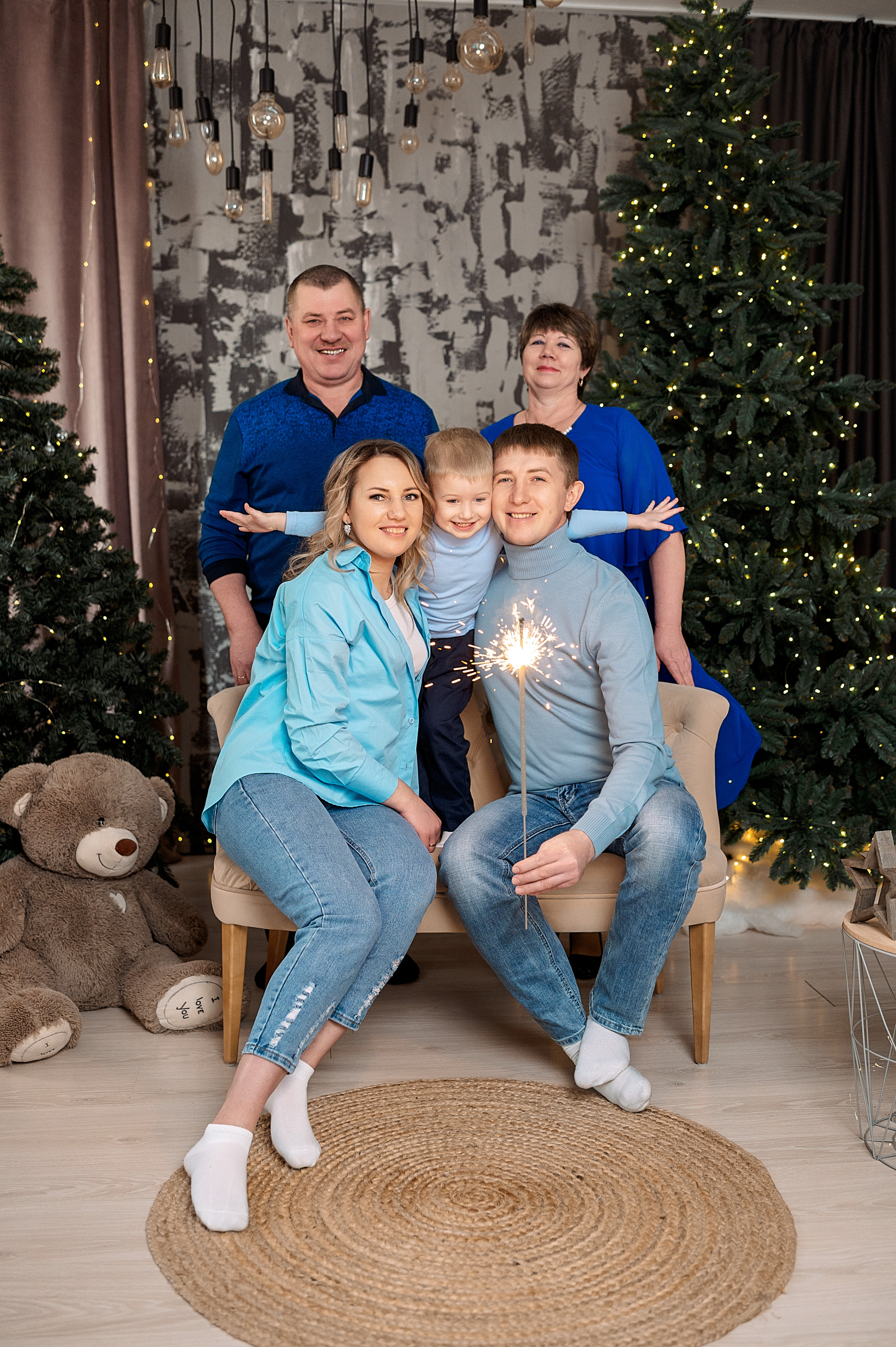 Кристина, Николай и Рома. Семейный, свадебный, школьный фотограф в Железногорске Целуев Андрей