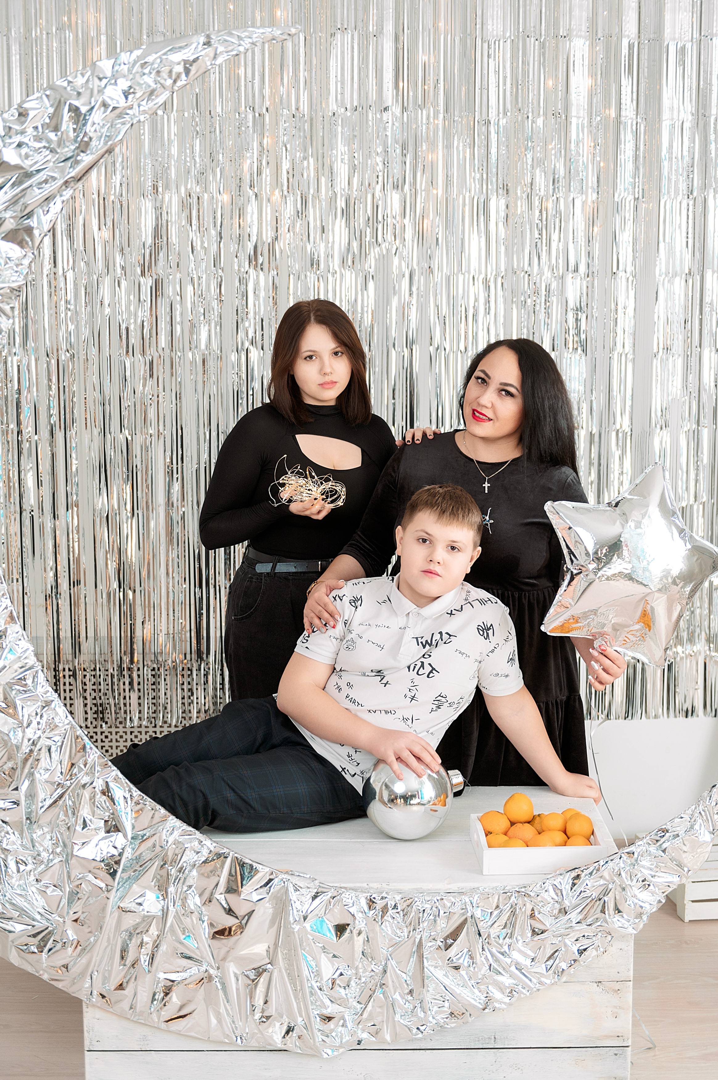 Семья Крестининых и друзья. Семейный, свадебный, школьный фотограф в Железногорске Целуев Андрей