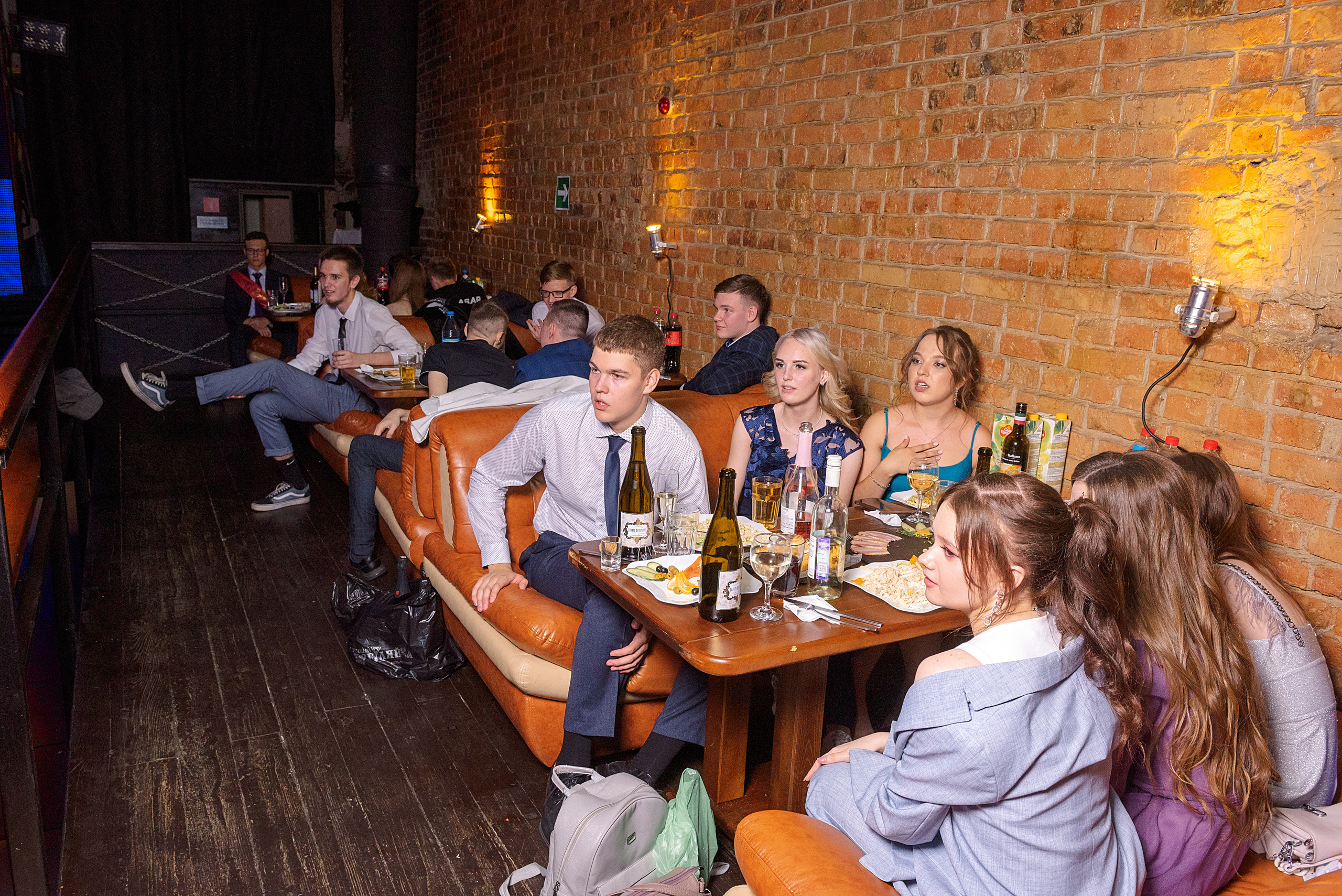 ВЫПУСКНОЙ 11А шк106. Семейный, свадебный, школьный фотограф в Железногорске Целуев Андрей