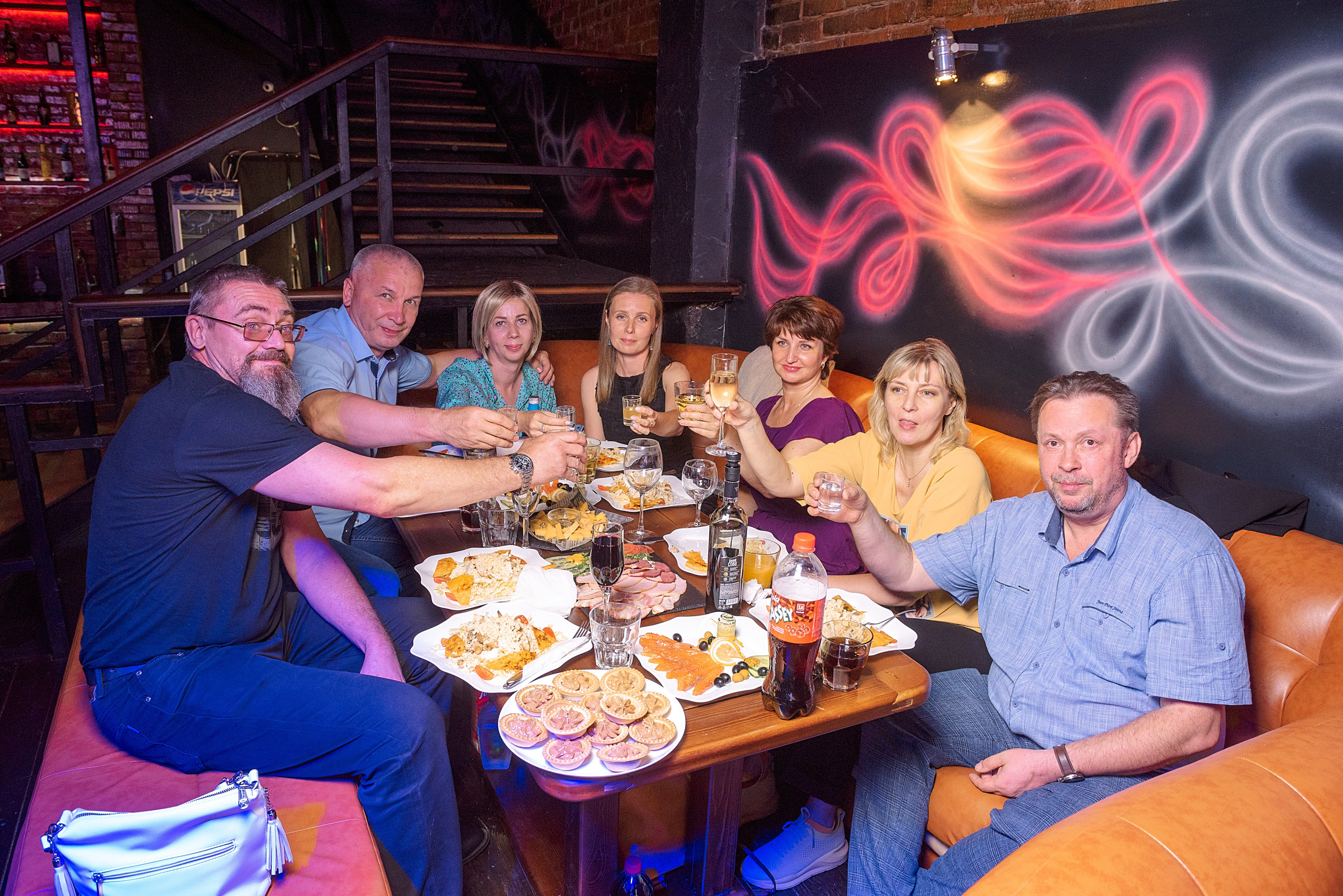 ВЫПУСКНОЙ 11А шк106. Семейный, свадебный, школьный фотограф в Железногорске Целуев Андрей