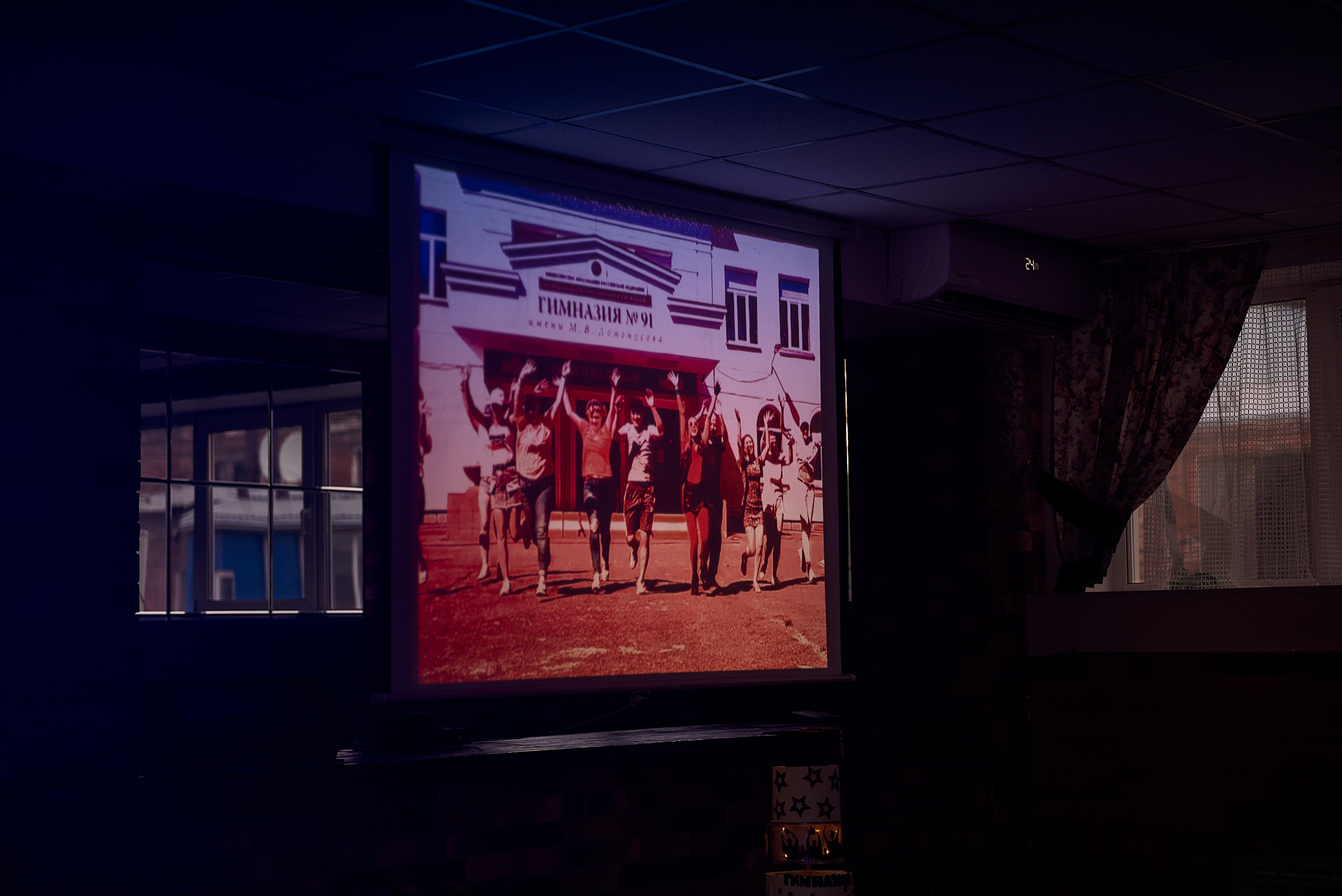 ВЫПУСКНОЙ 9кл. гимназия 91. Семейный, свадебный, школьный фотограф в Железногорске Целуев Андрей