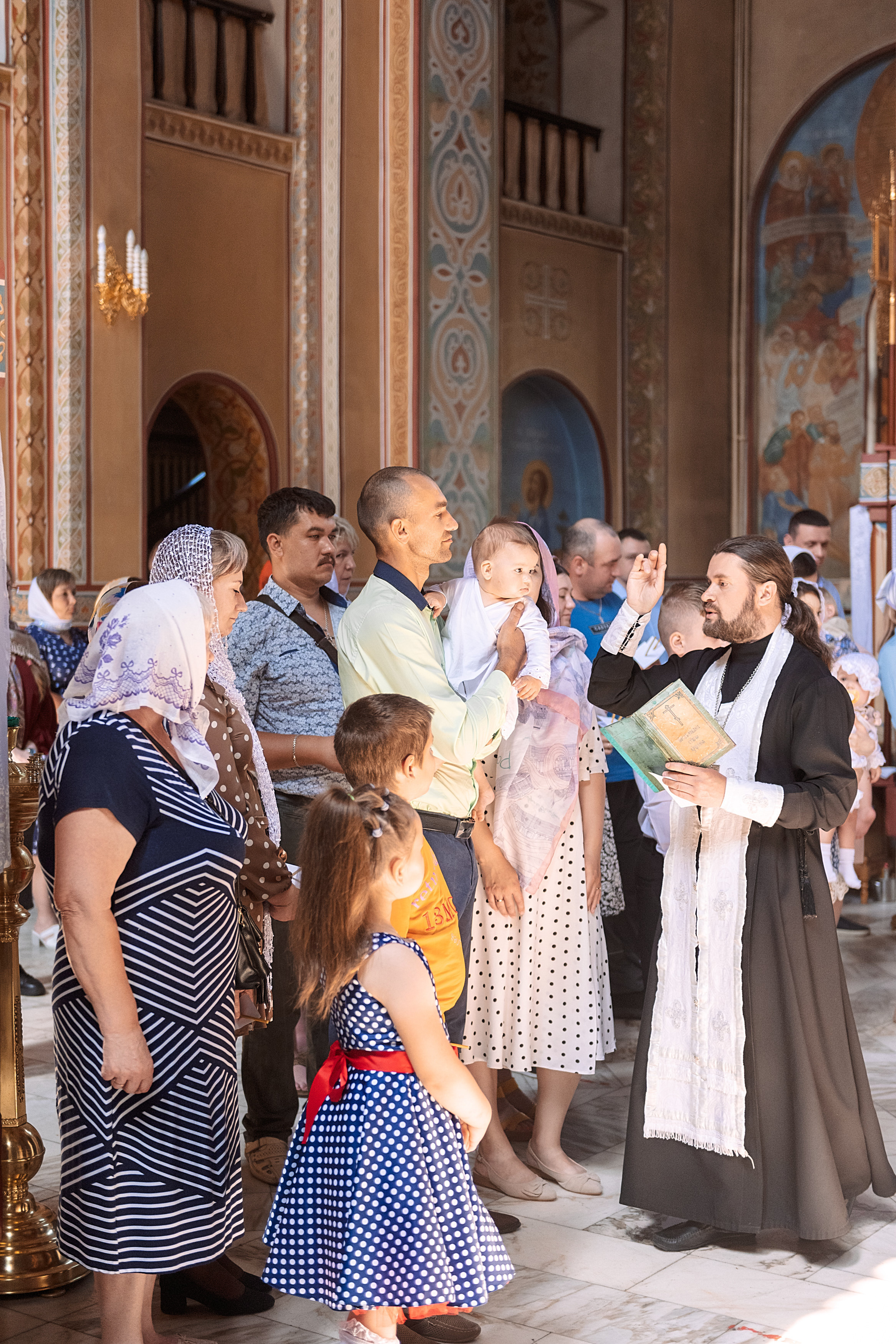 Крещение Артема. Семейный, свадебный, школьный фотограф в Железногорске Целуев Андрей