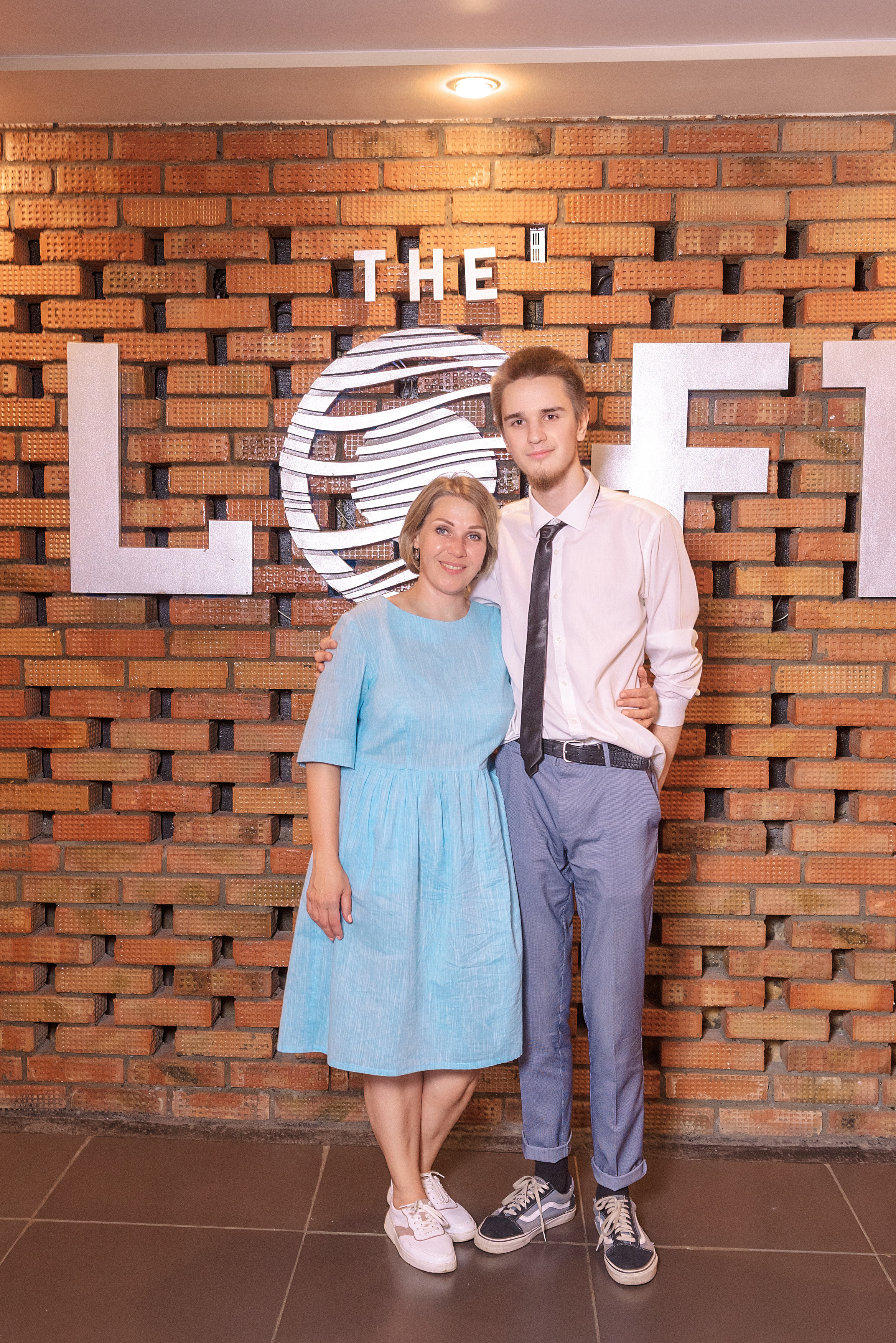 ВЫПУСКНОЙ 11А шк106. Семейный, свадебный, школьный фотограф в Железногорске Целуев Андрей