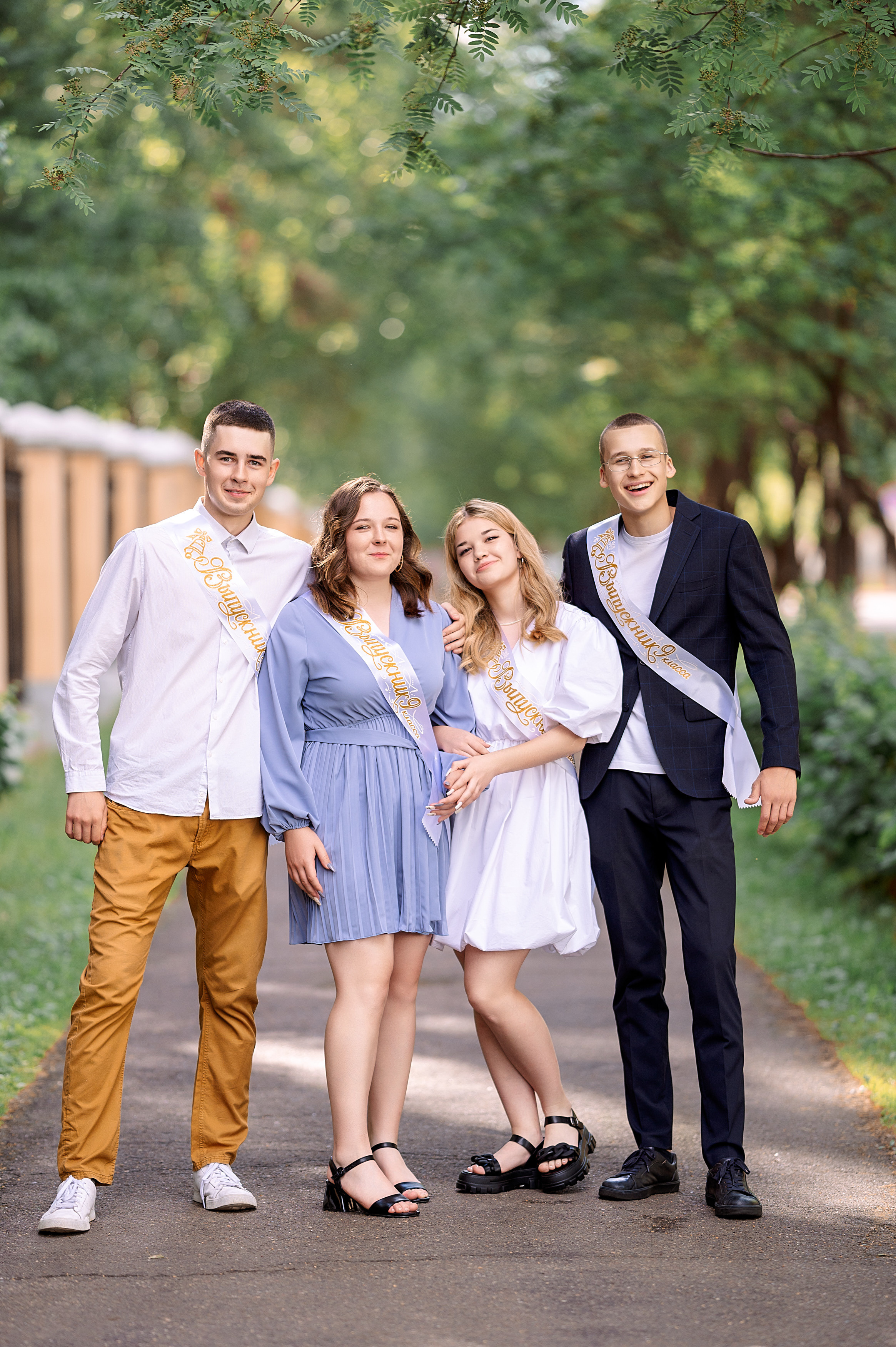 ВЫПУСКНОЙ 9кл. гимназия 91. Семейный, свадебный, школьный фотограф в Железногорске Целуев Андрей