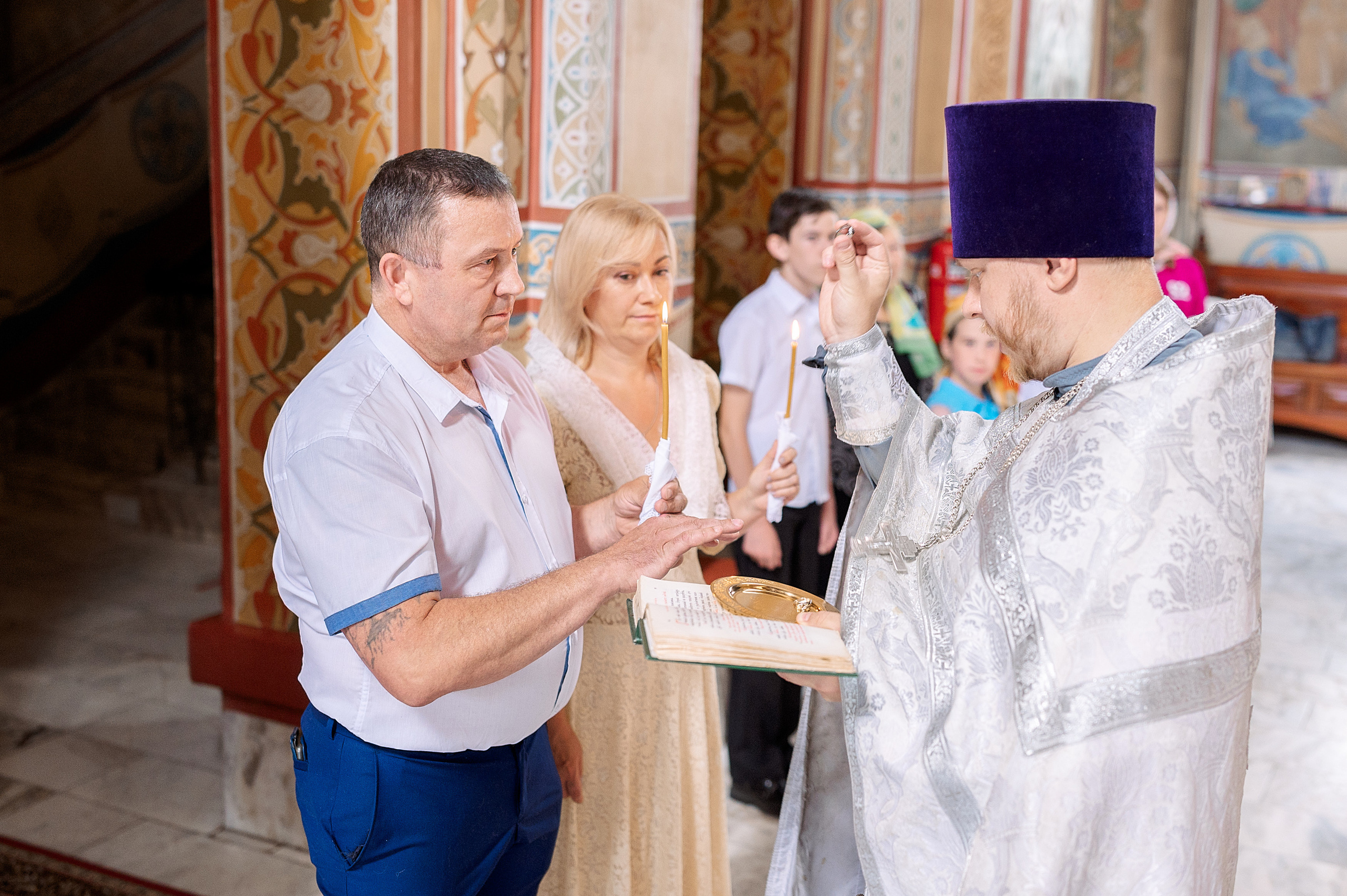 Венчание Вячеслав и Ирина. Семейный, свадебный, школьный фотограф в Железногорске Целуев Андрей